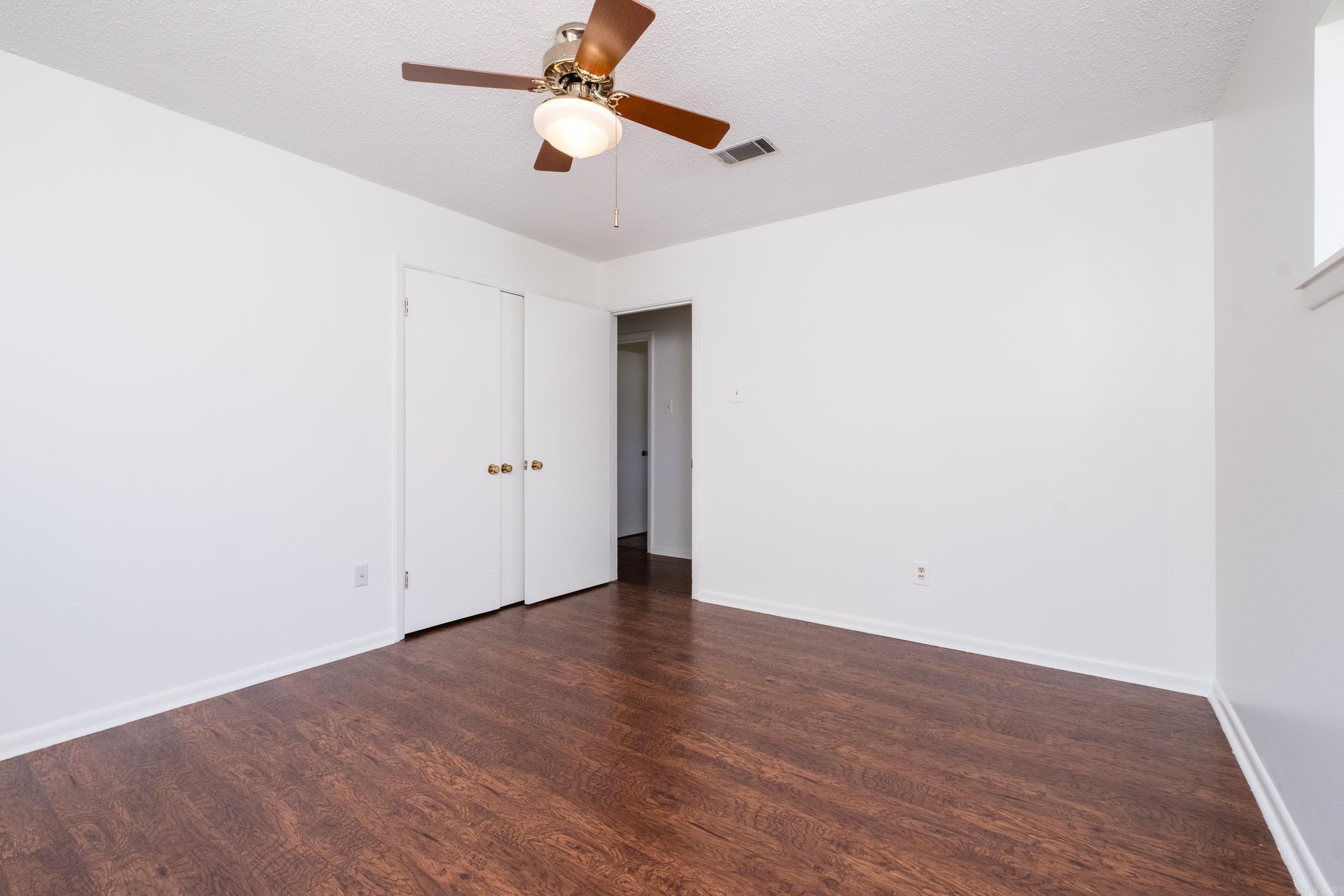 COLONY WEST - Residential