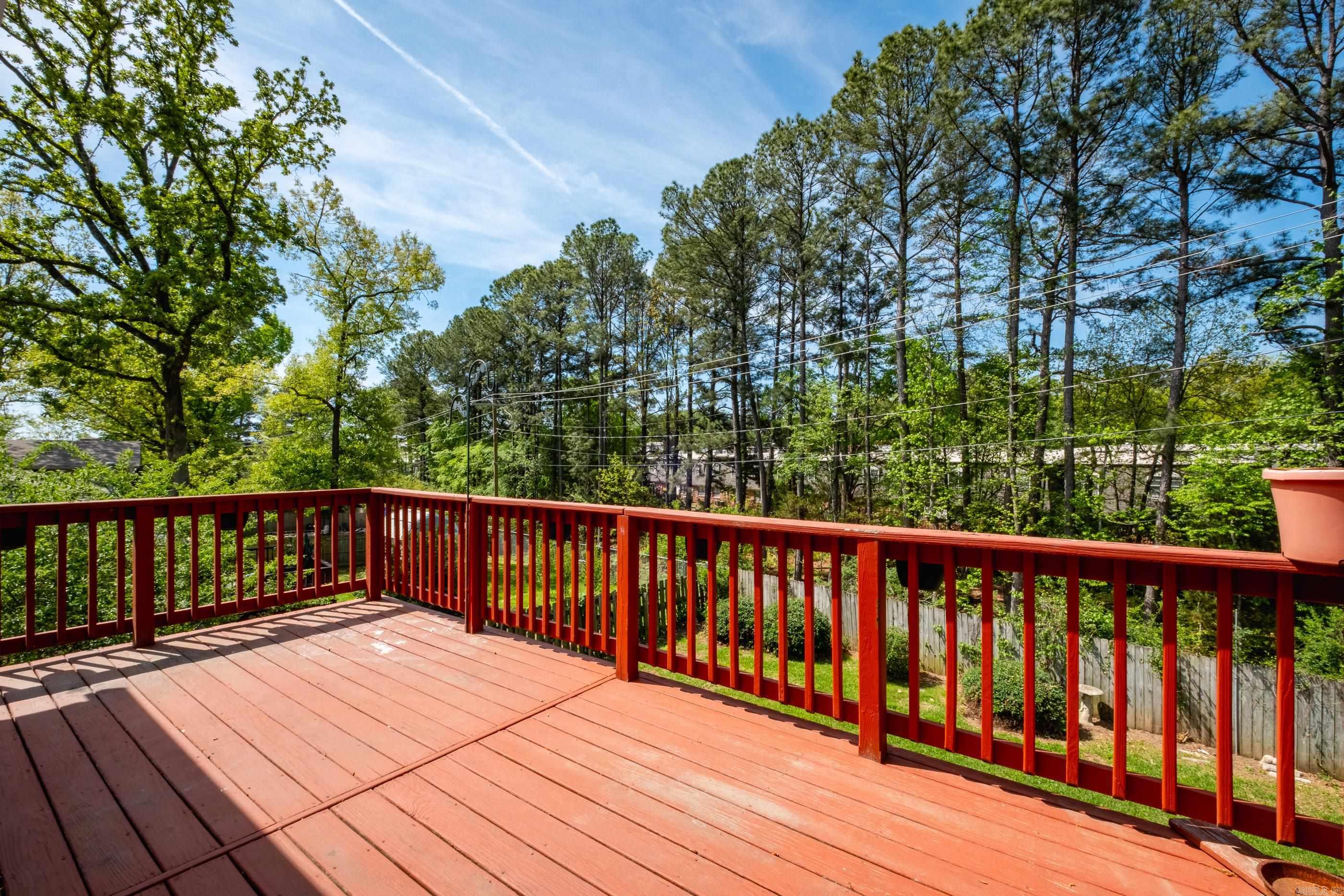 COLONY WEST - Residential