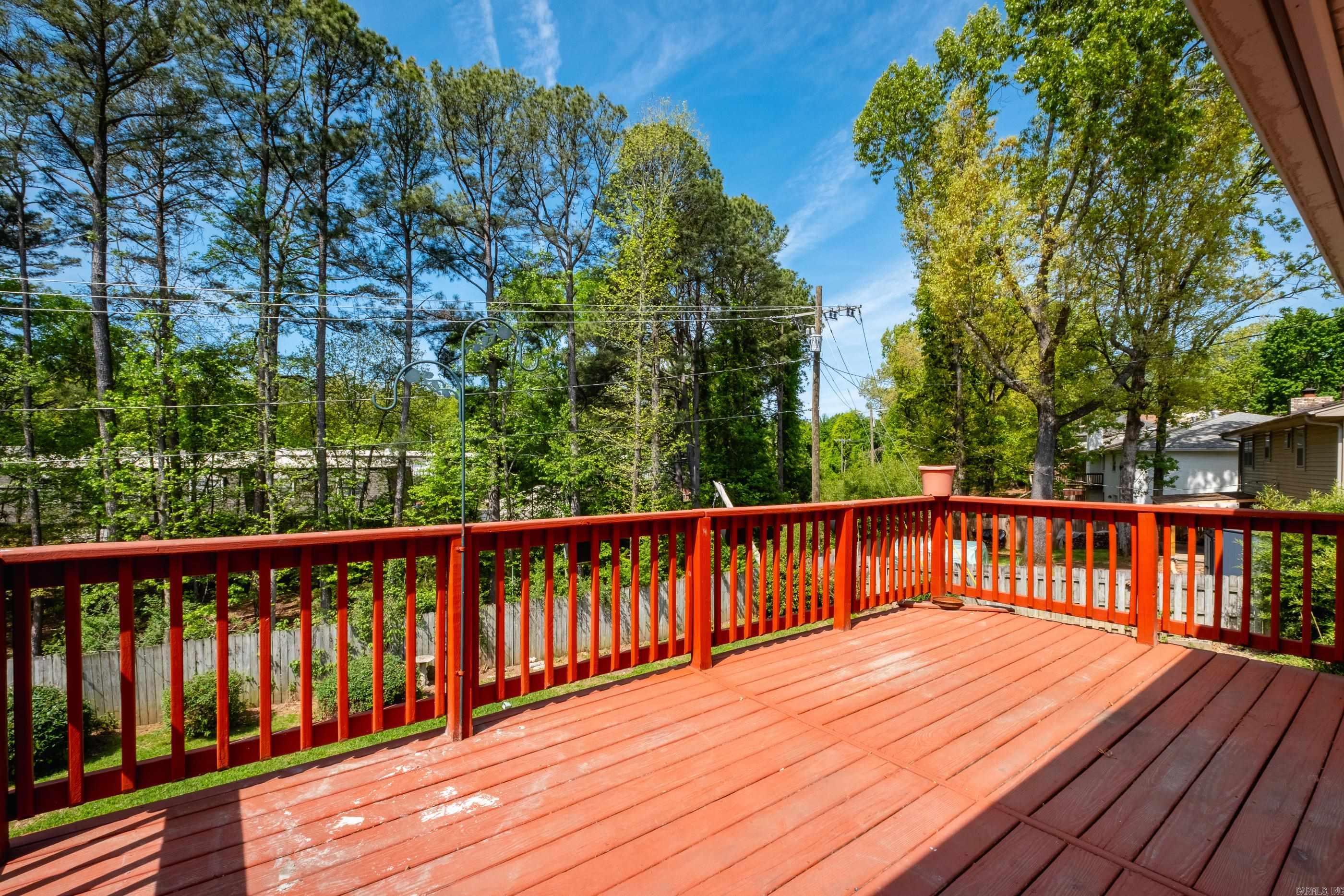 COLONY WEST - Residential