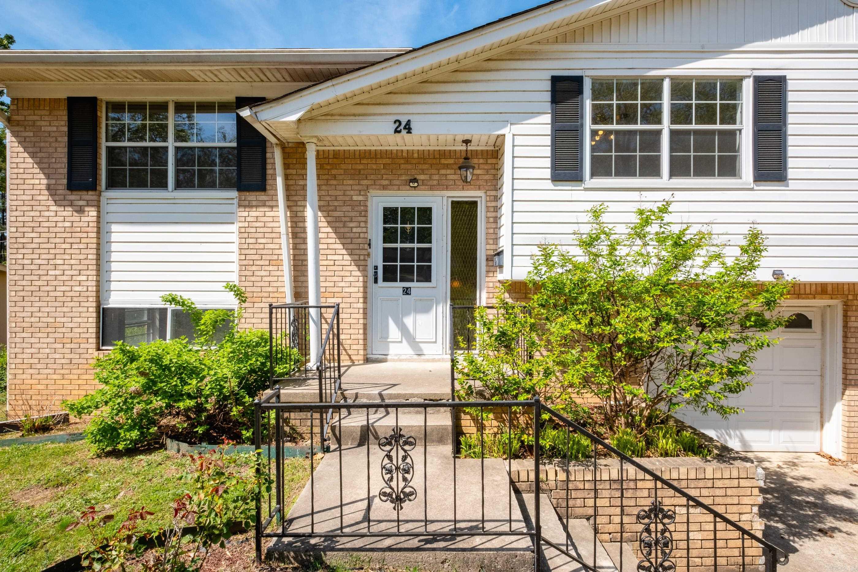 COLONY WEST - Residential