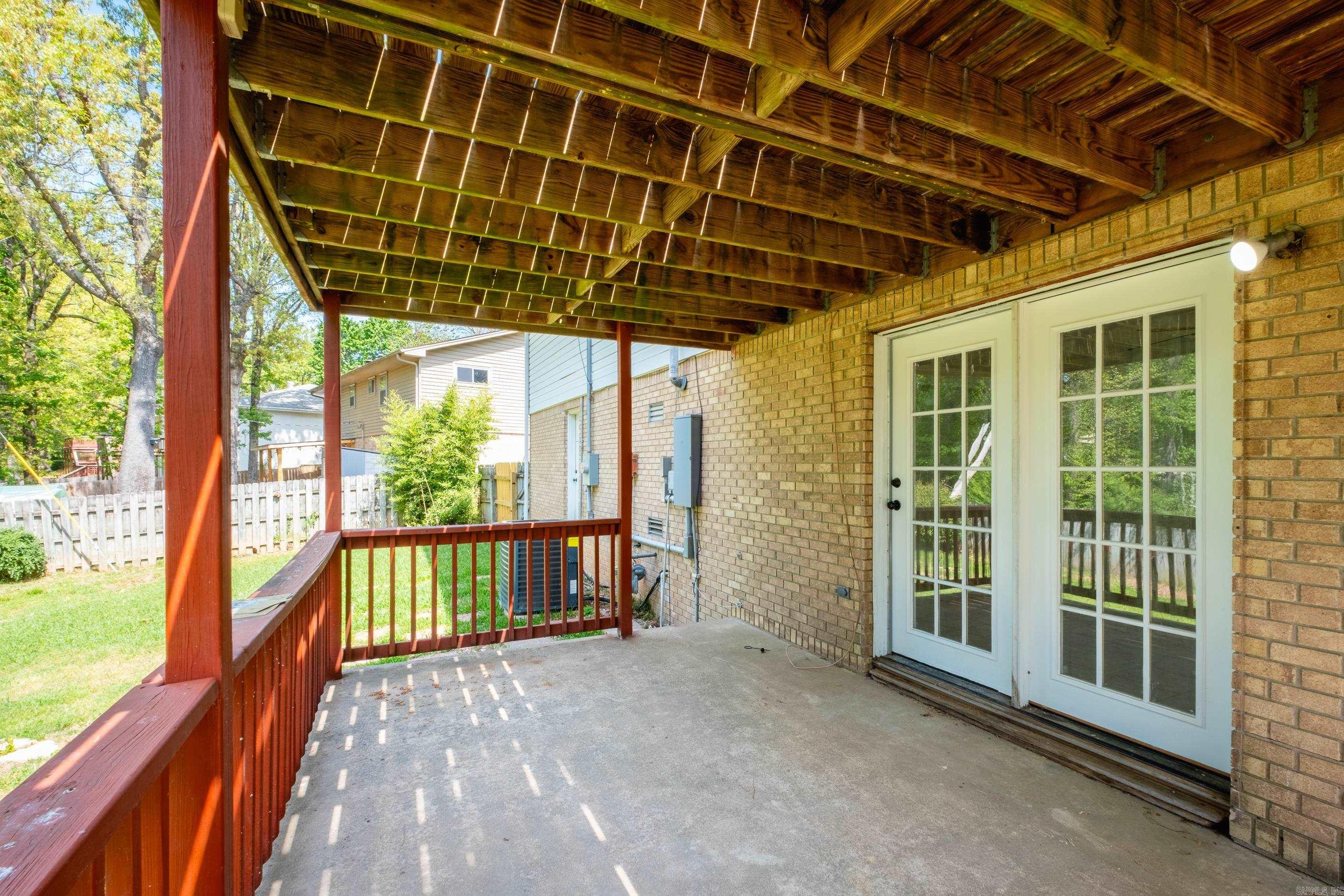 COLONY WEST - Residential