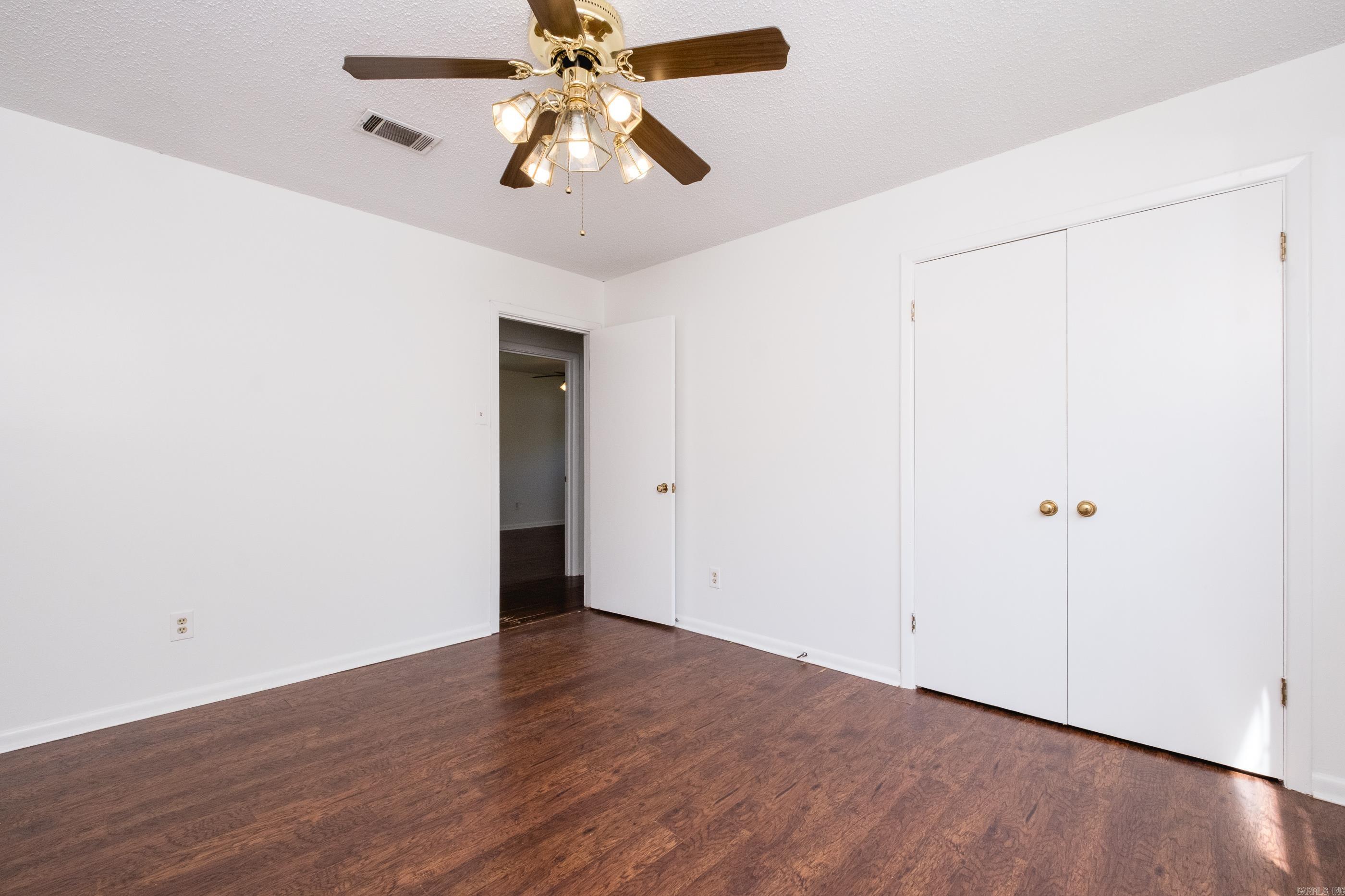 COLONY WEST - Residential