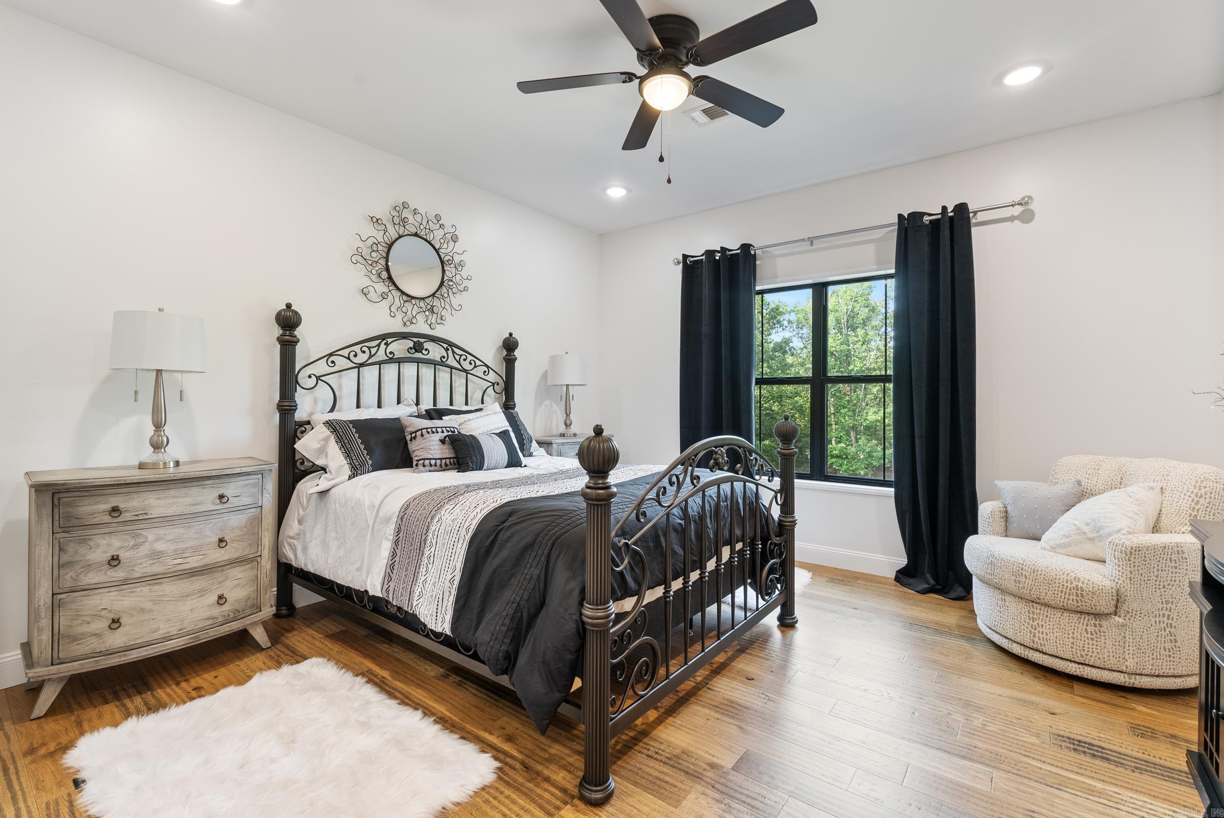 ARKANSAS HGTS - Residential