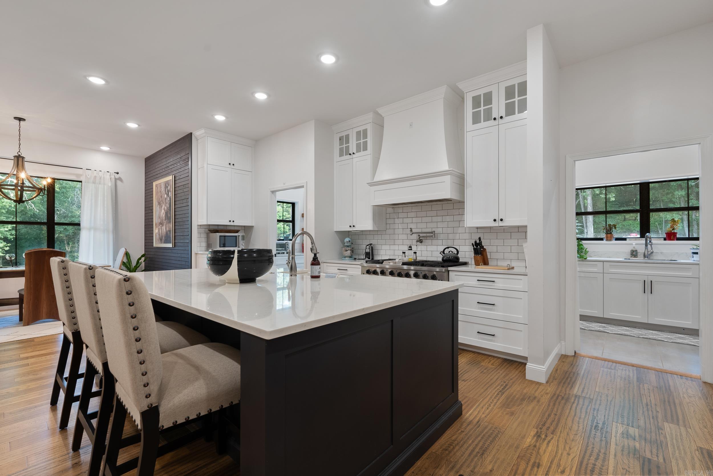 ARKANSAS HGTS - Residential