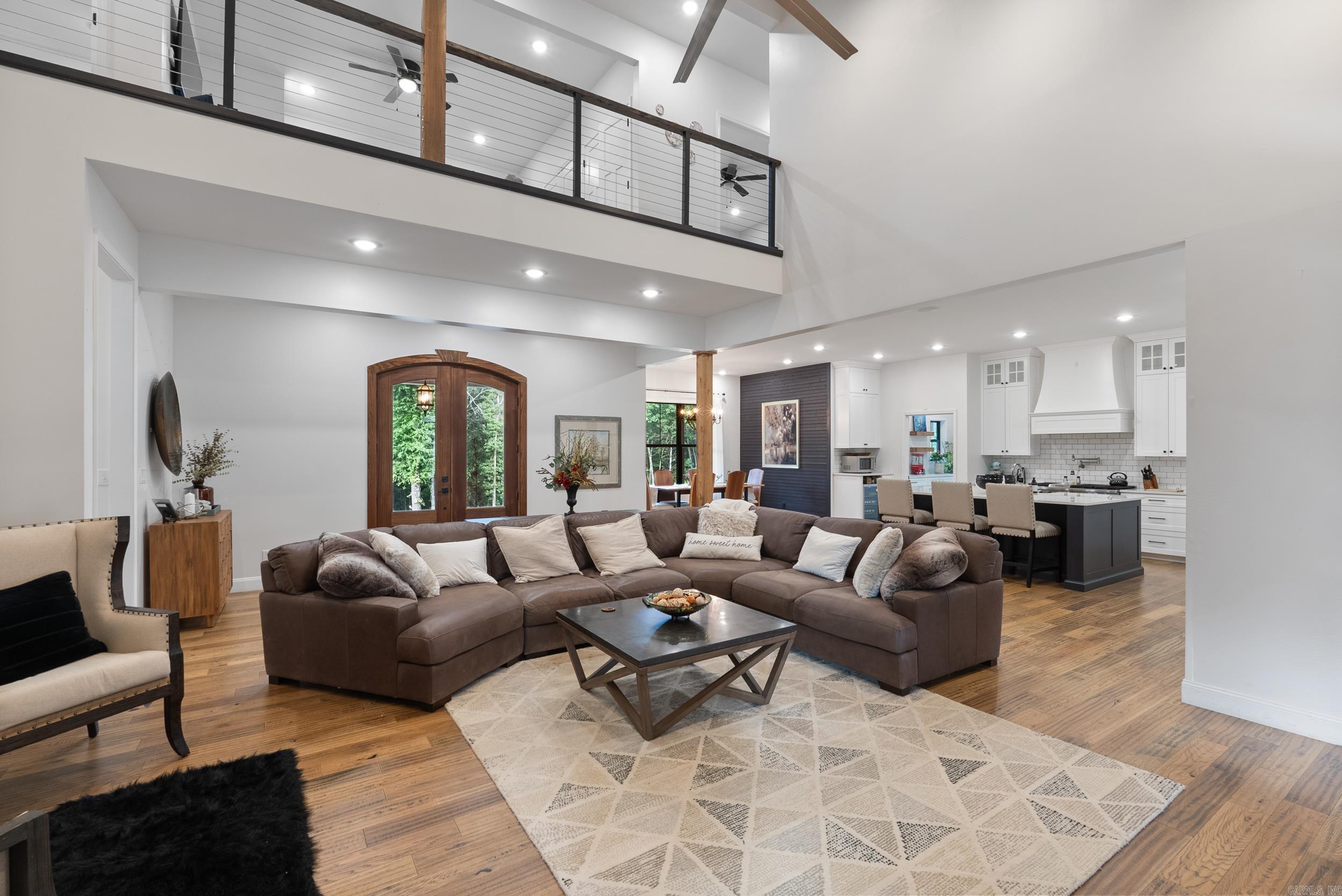 ARKANSAS HGTS - Residential