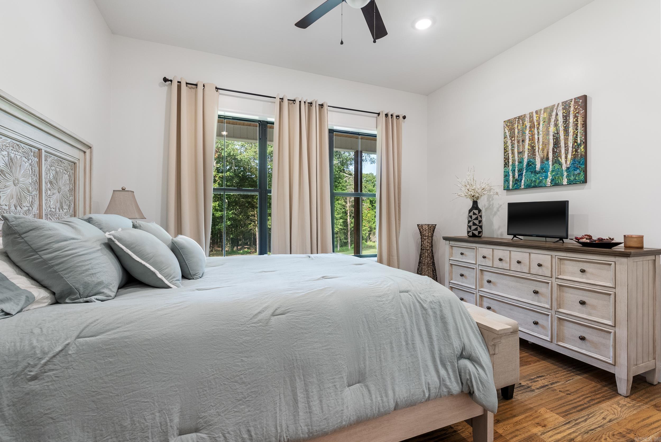 ARKANSAS HGTS - Residential