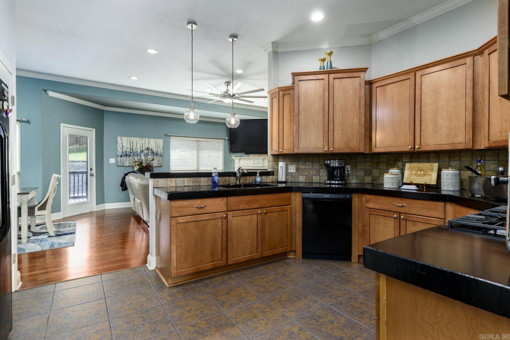 OAKBROOKE - Residential