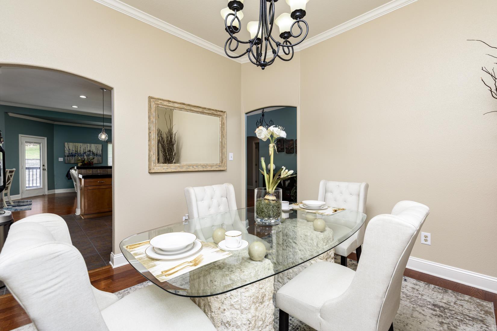 OAKBROOKE - Residential