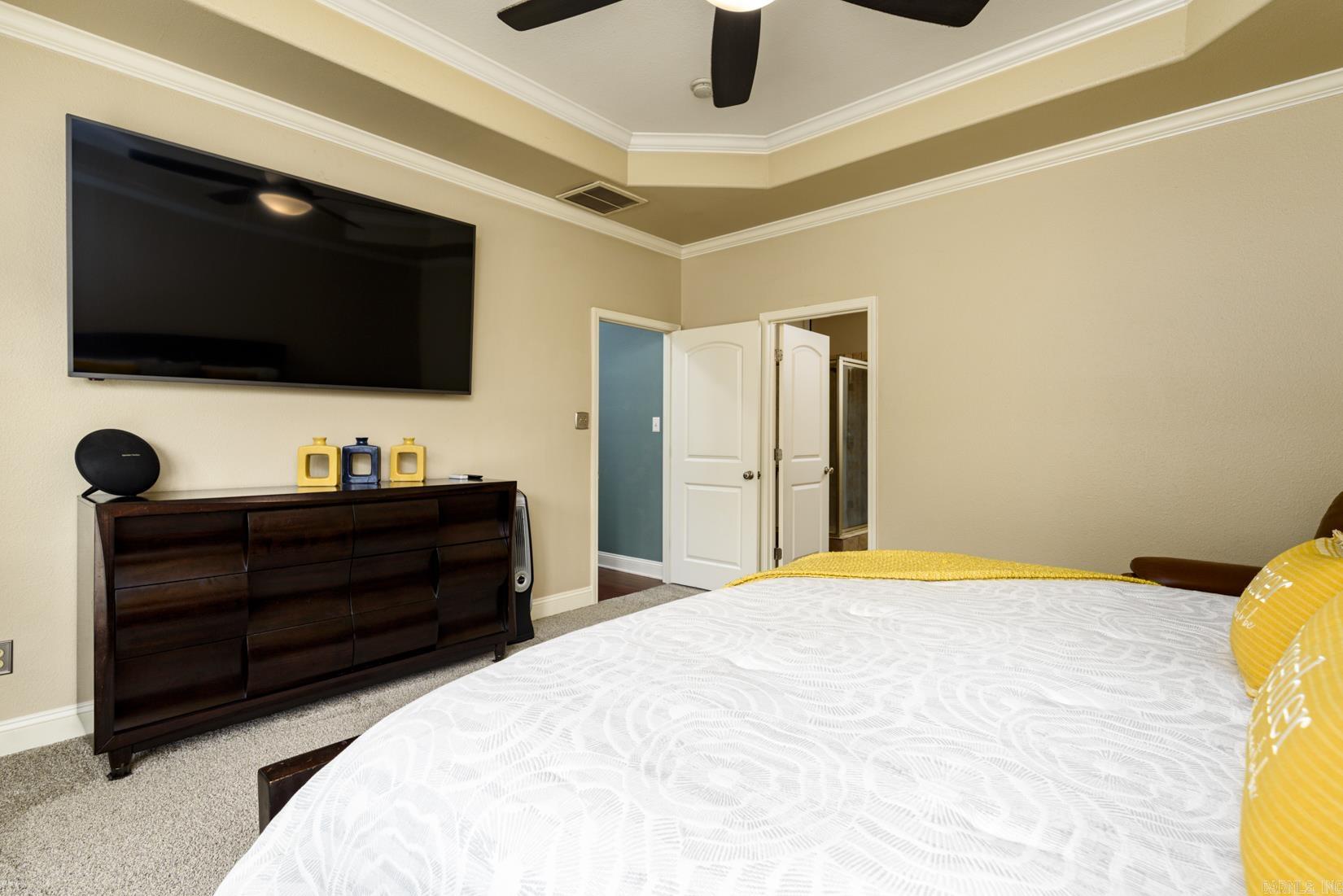 OAKBROOKE - Residential