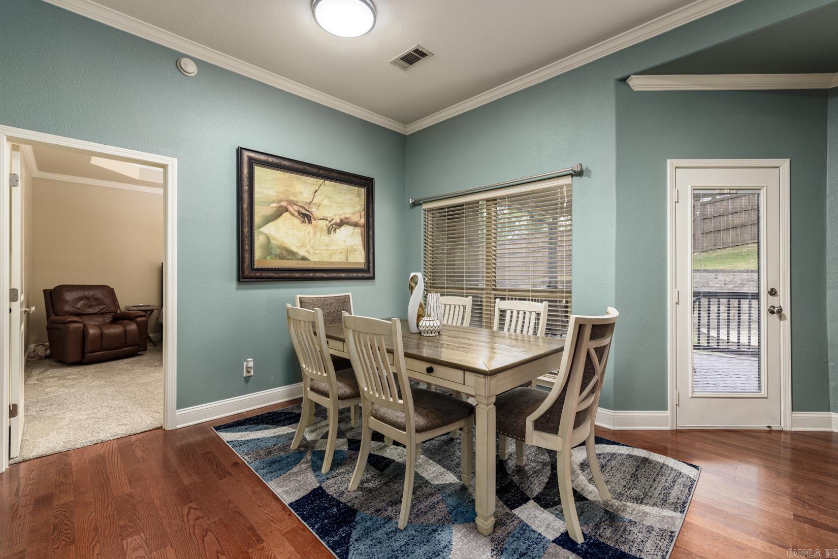 OAKBROOKE - Residential