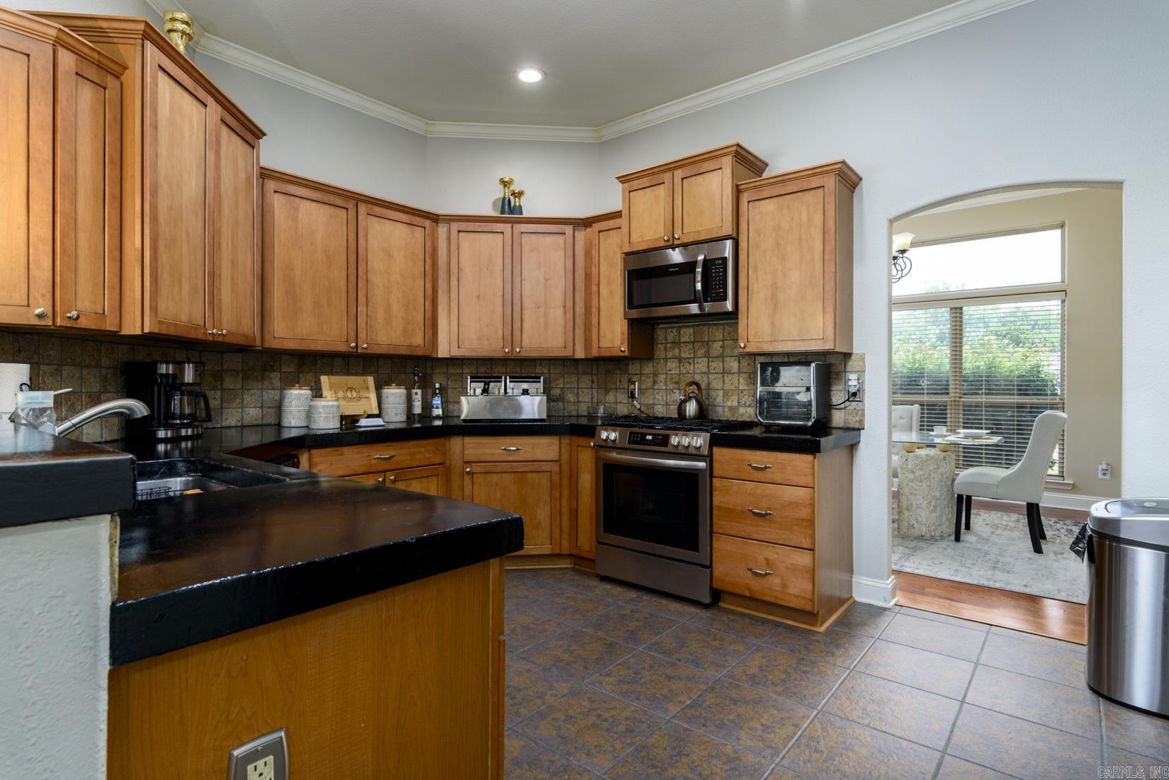 OAKBROOKE - Residential