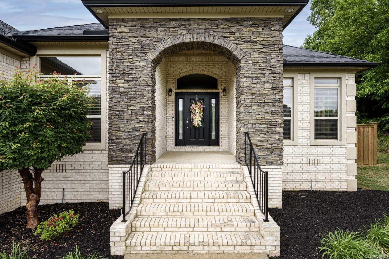 OAKBROOKE - Residential