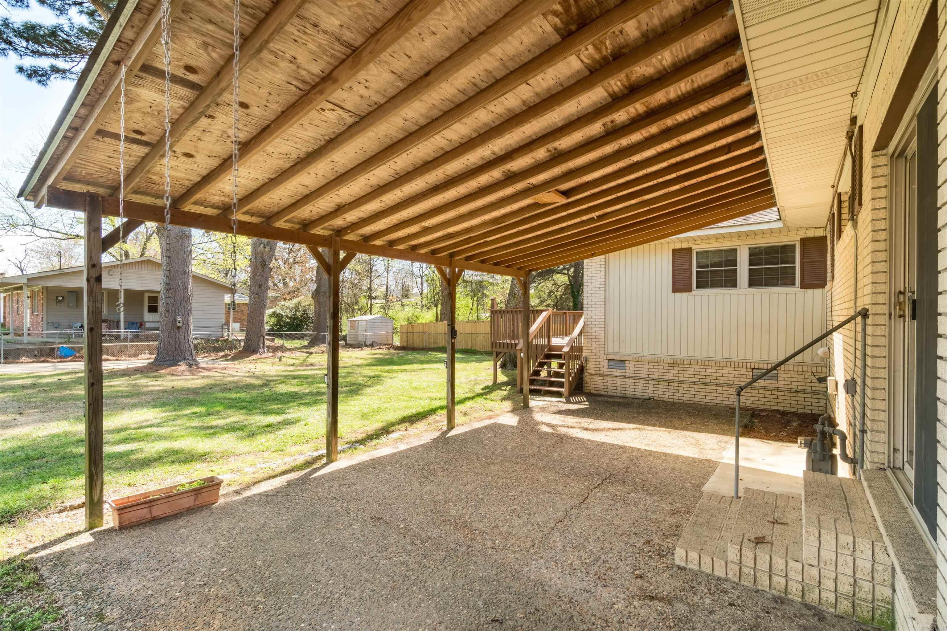 BROWNS - Residential