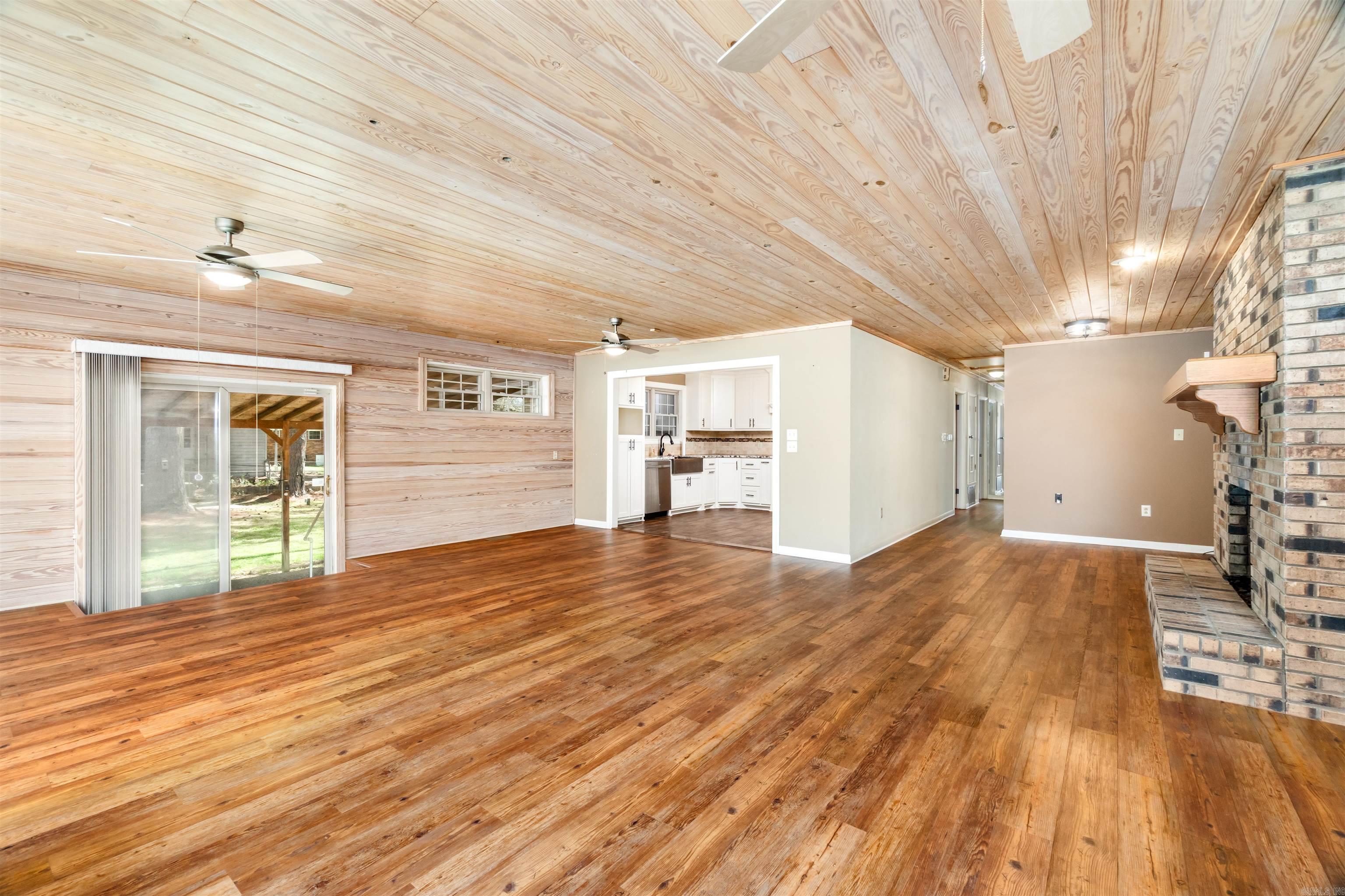 BROWNS - Residential