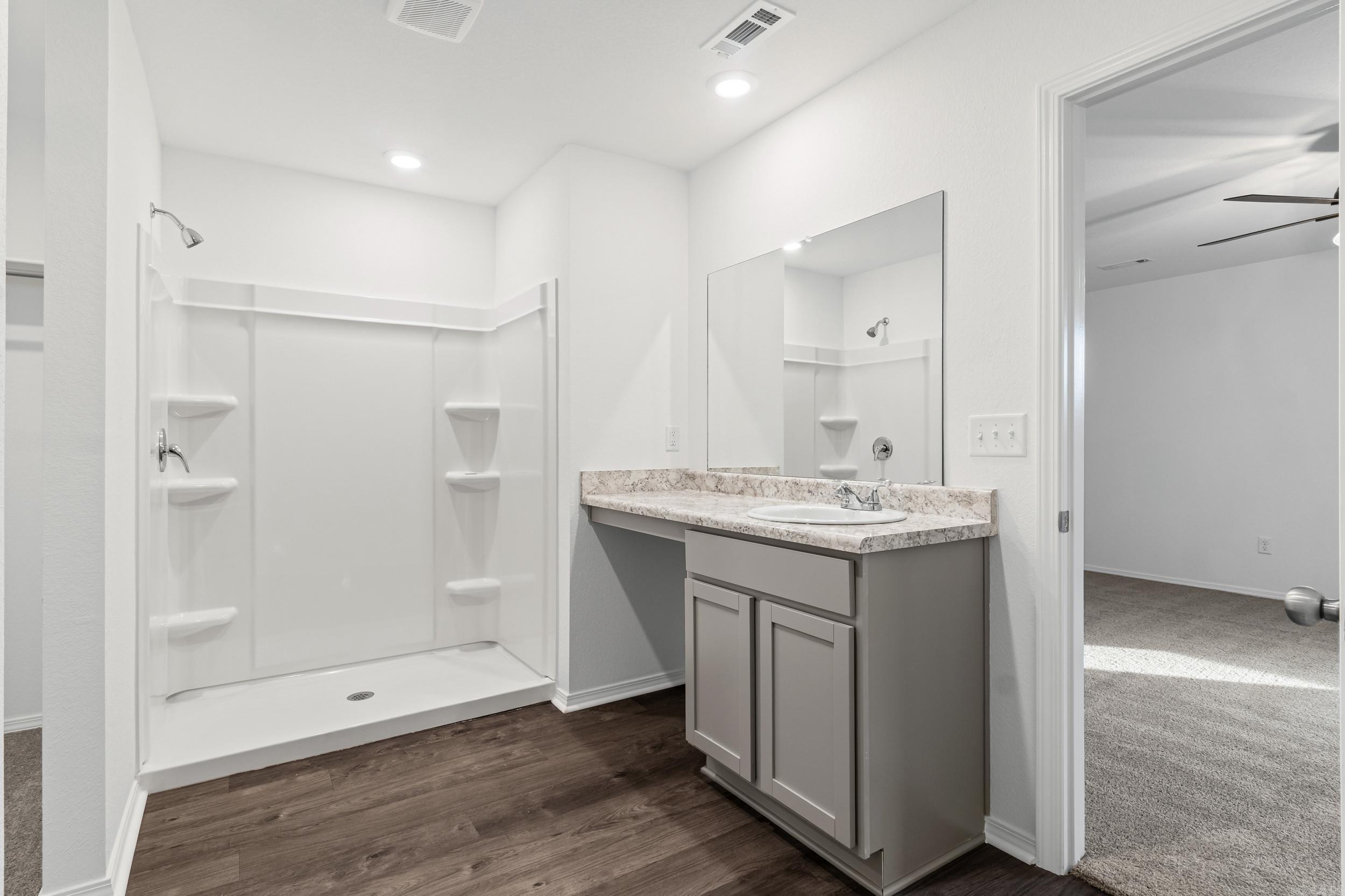 TRAMMEL ESTATES - Residential