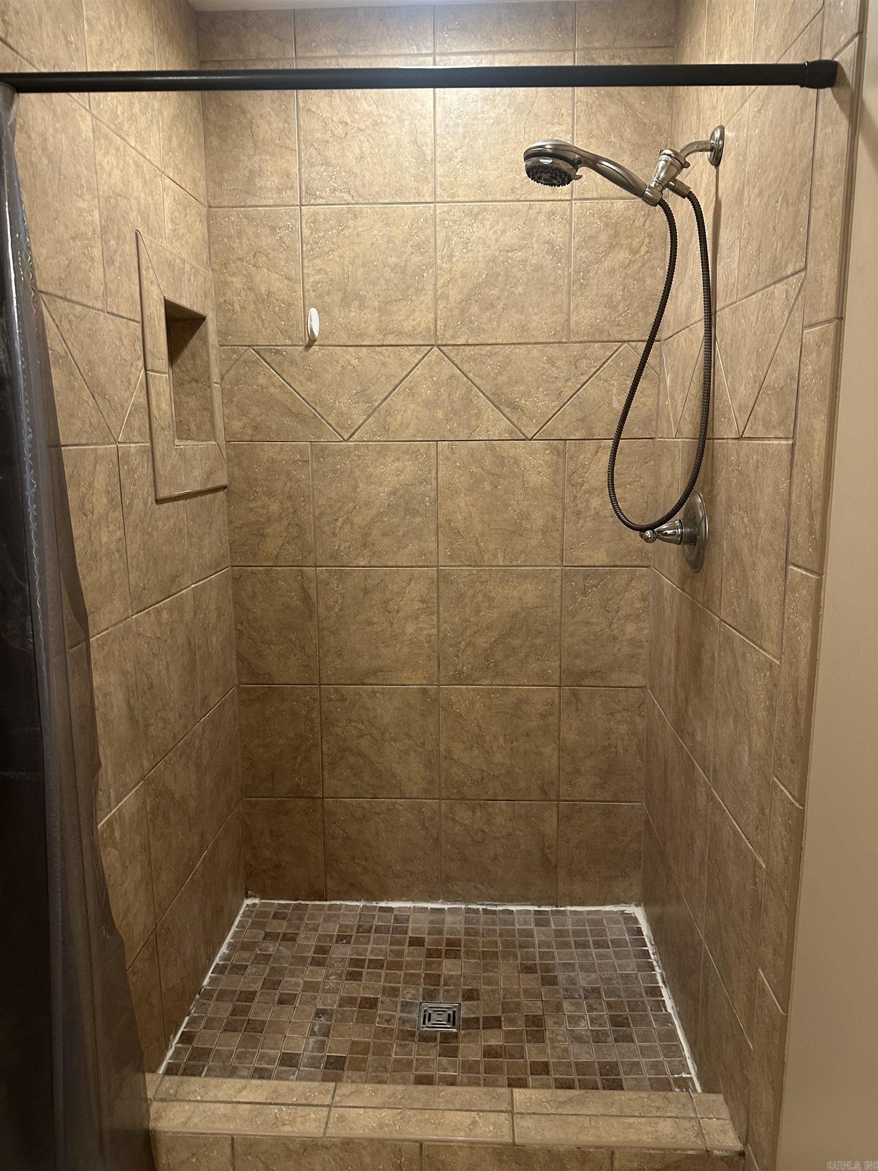 BEAVER CREEK - Residential