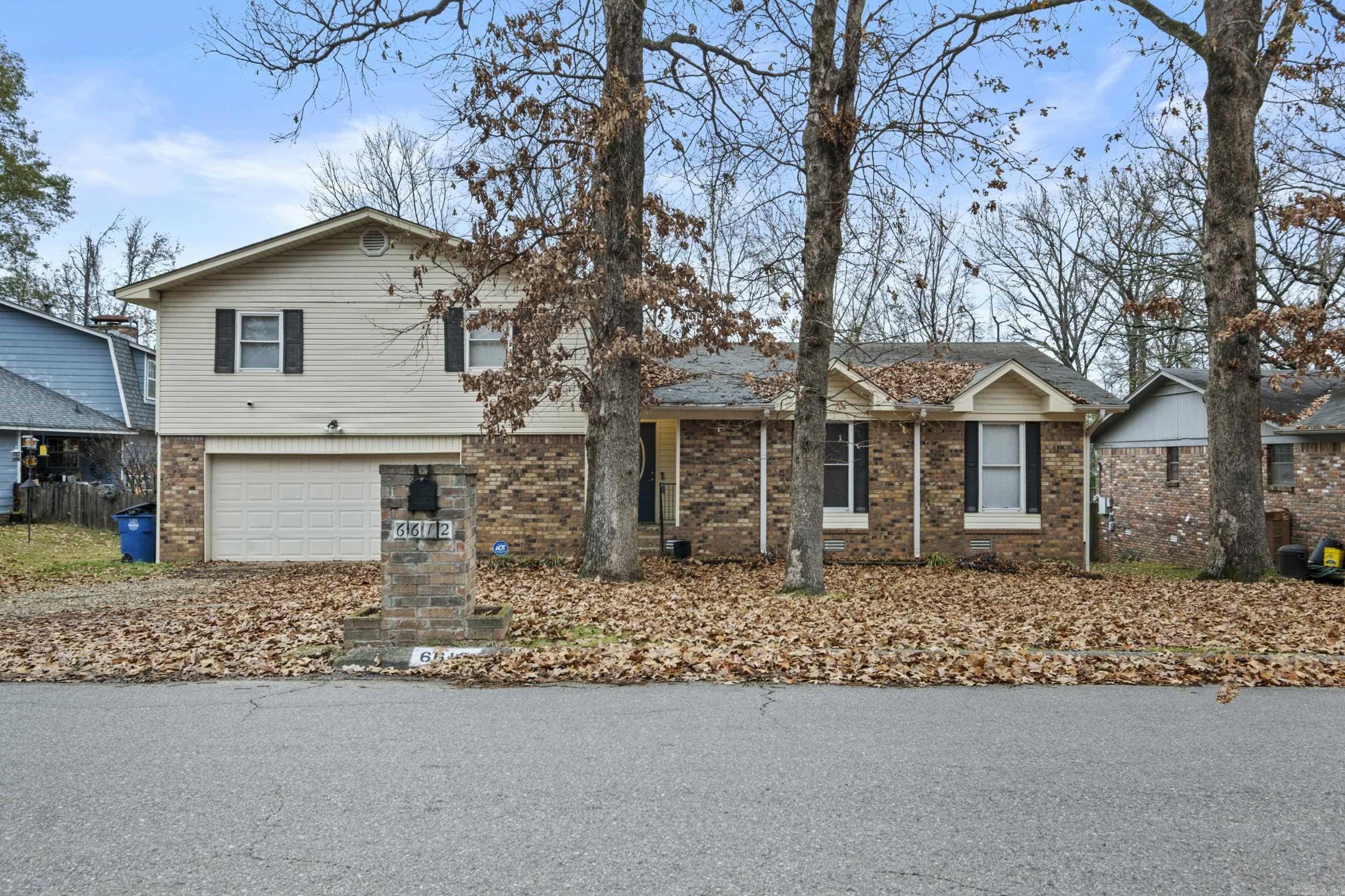 GREEN HILLS - Residential