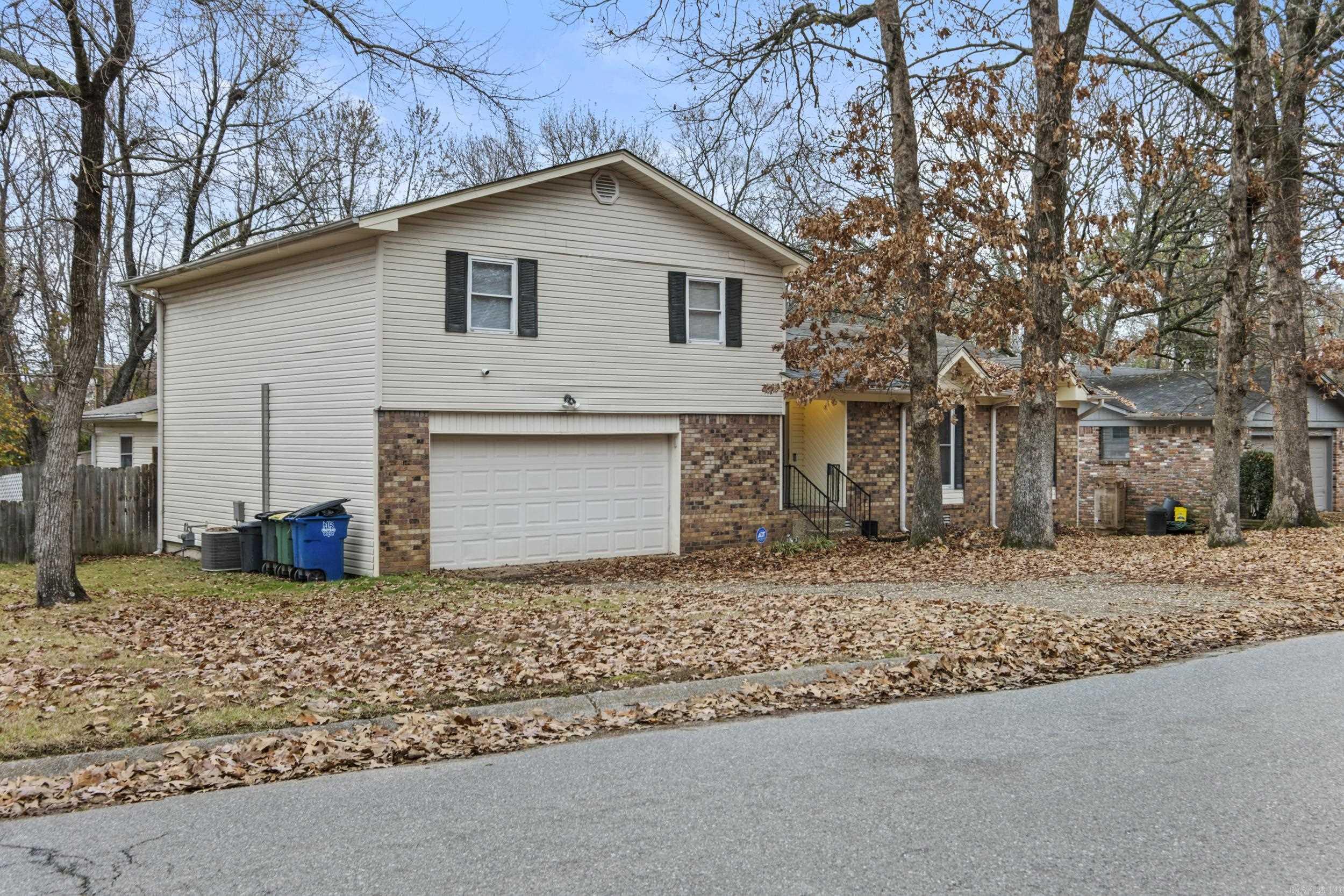 GREEN HILLS - Residential