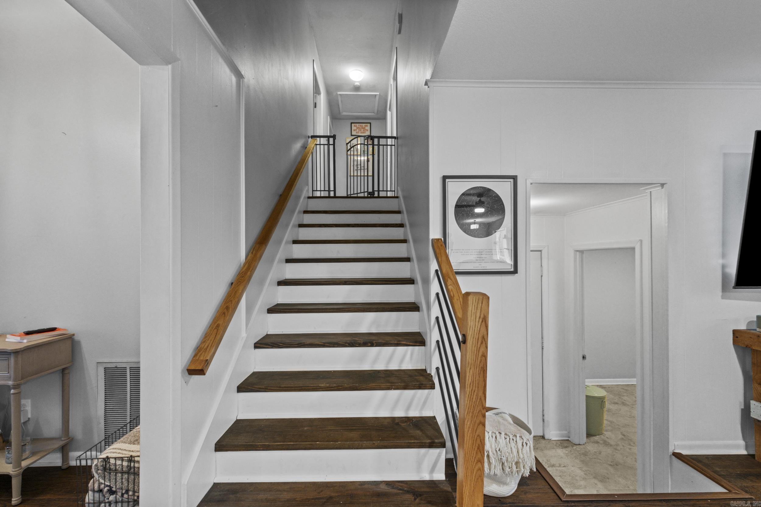 GREEN HILLS - Residential