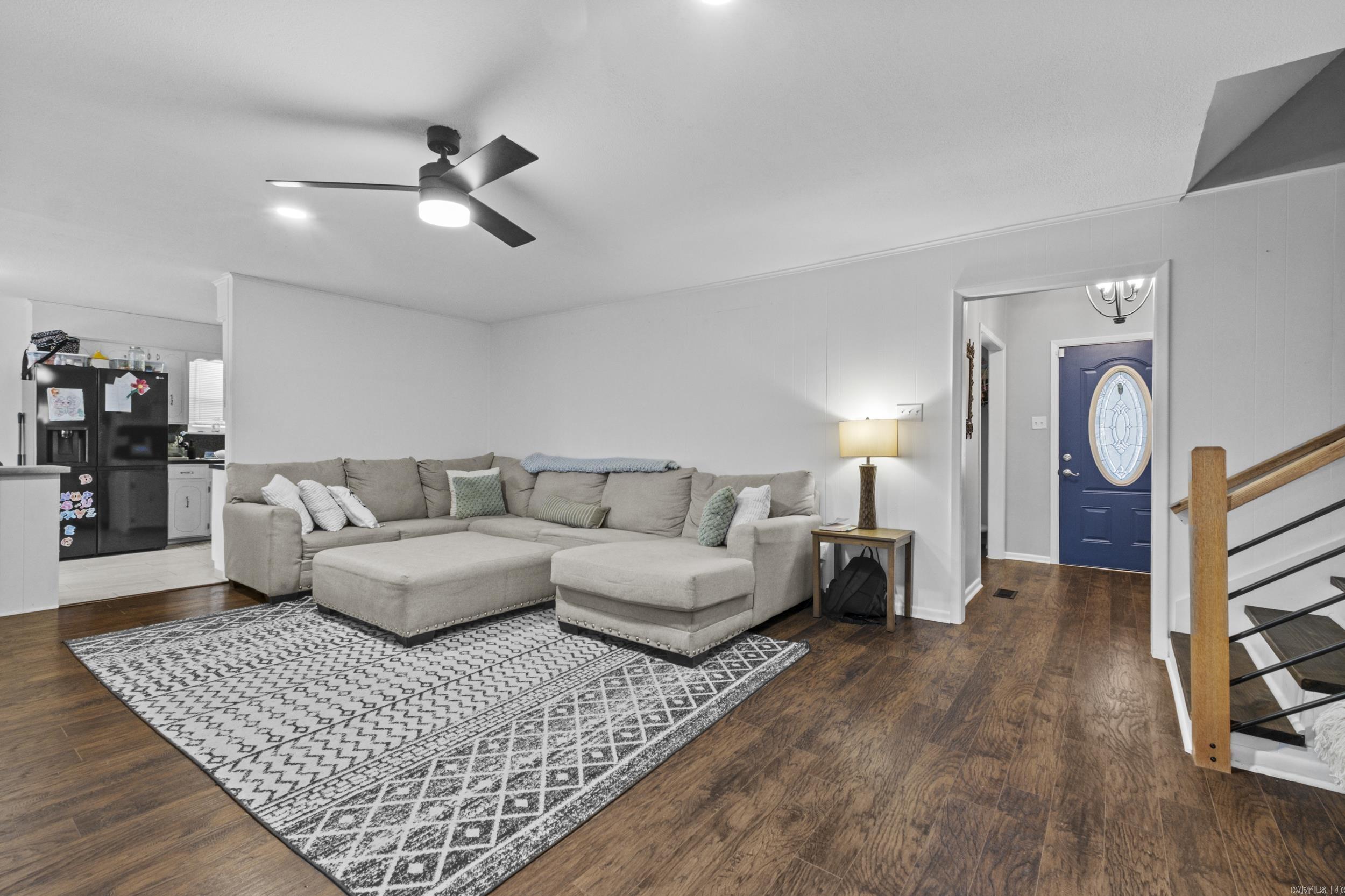 GREEN HILLS - Residential