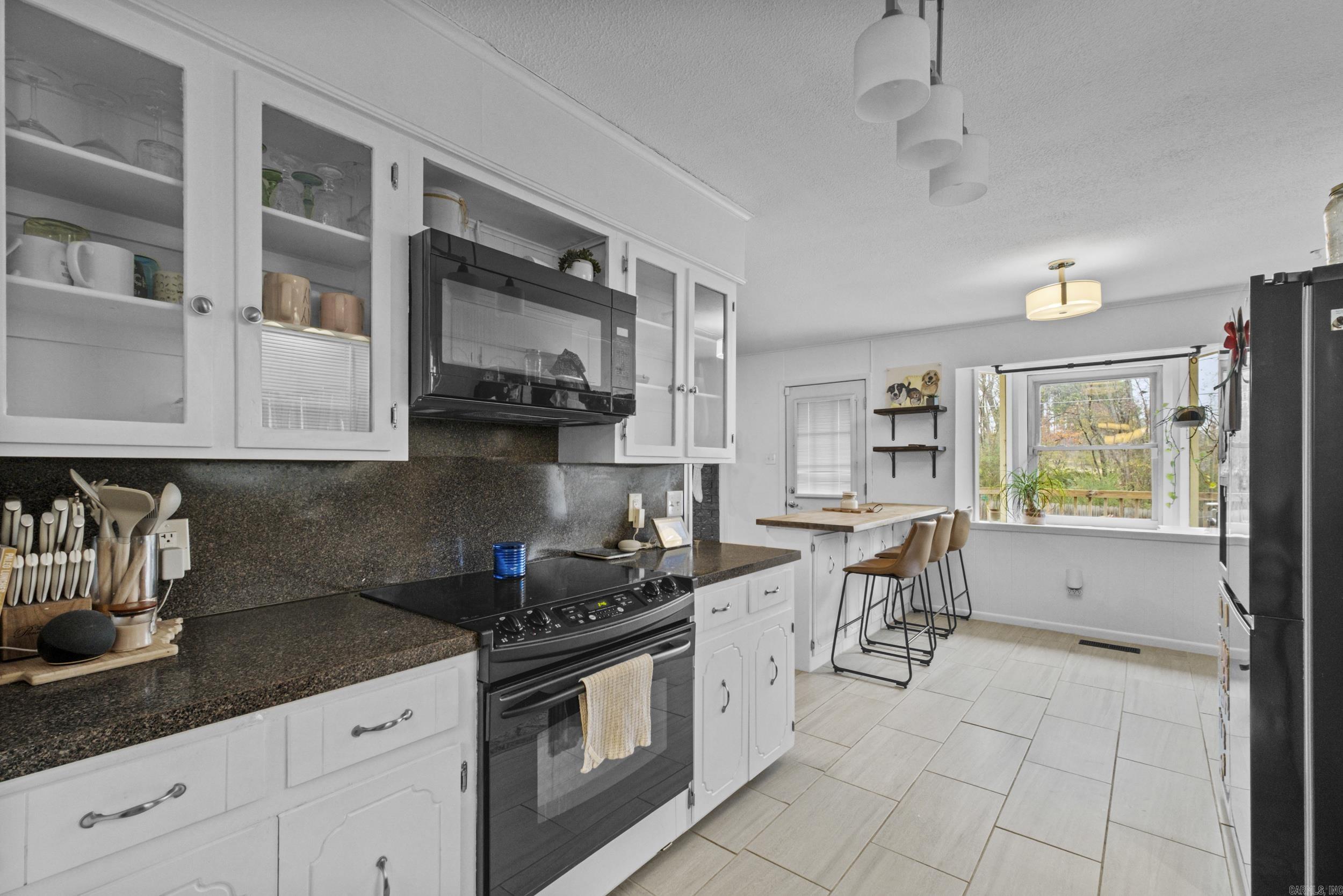 GREEN HILLS - Residential