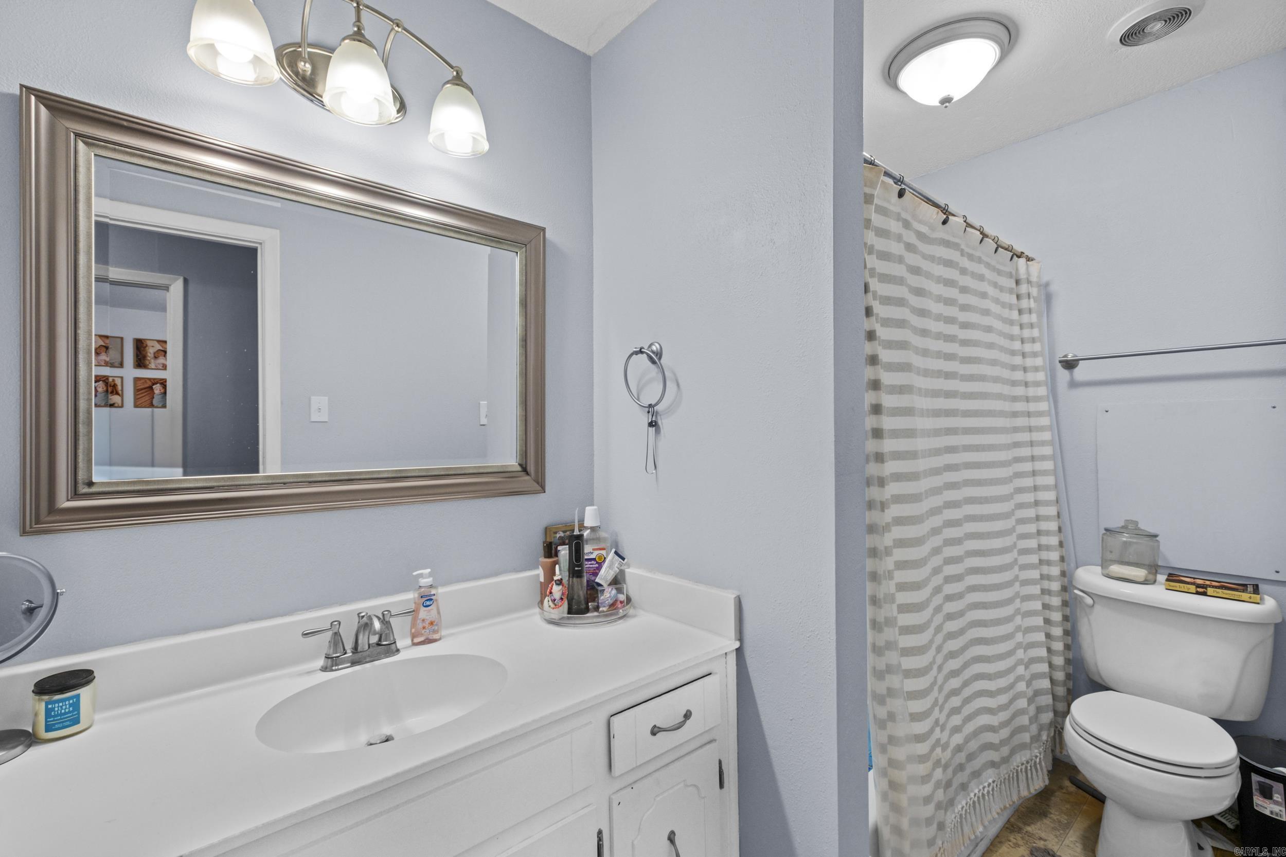 GREEN HILLS - Residential