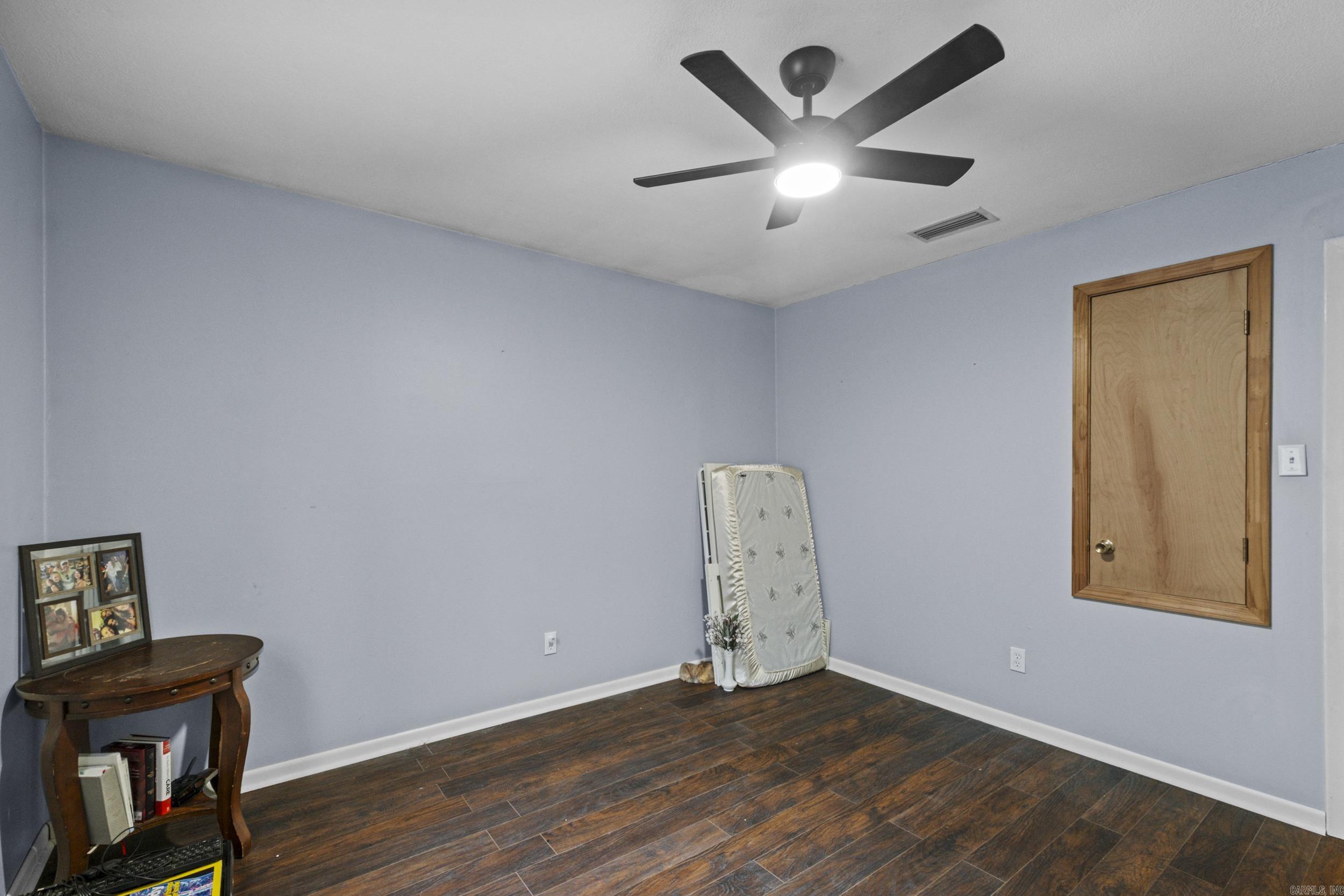 GREEN HILLS - Residential