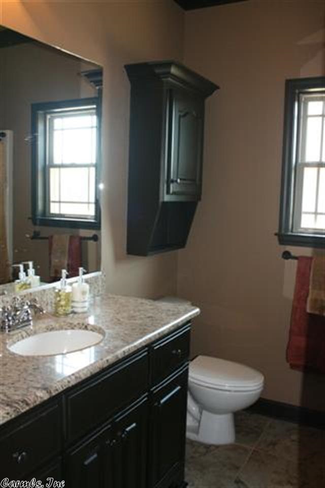 BENTLEY COURT - Residential