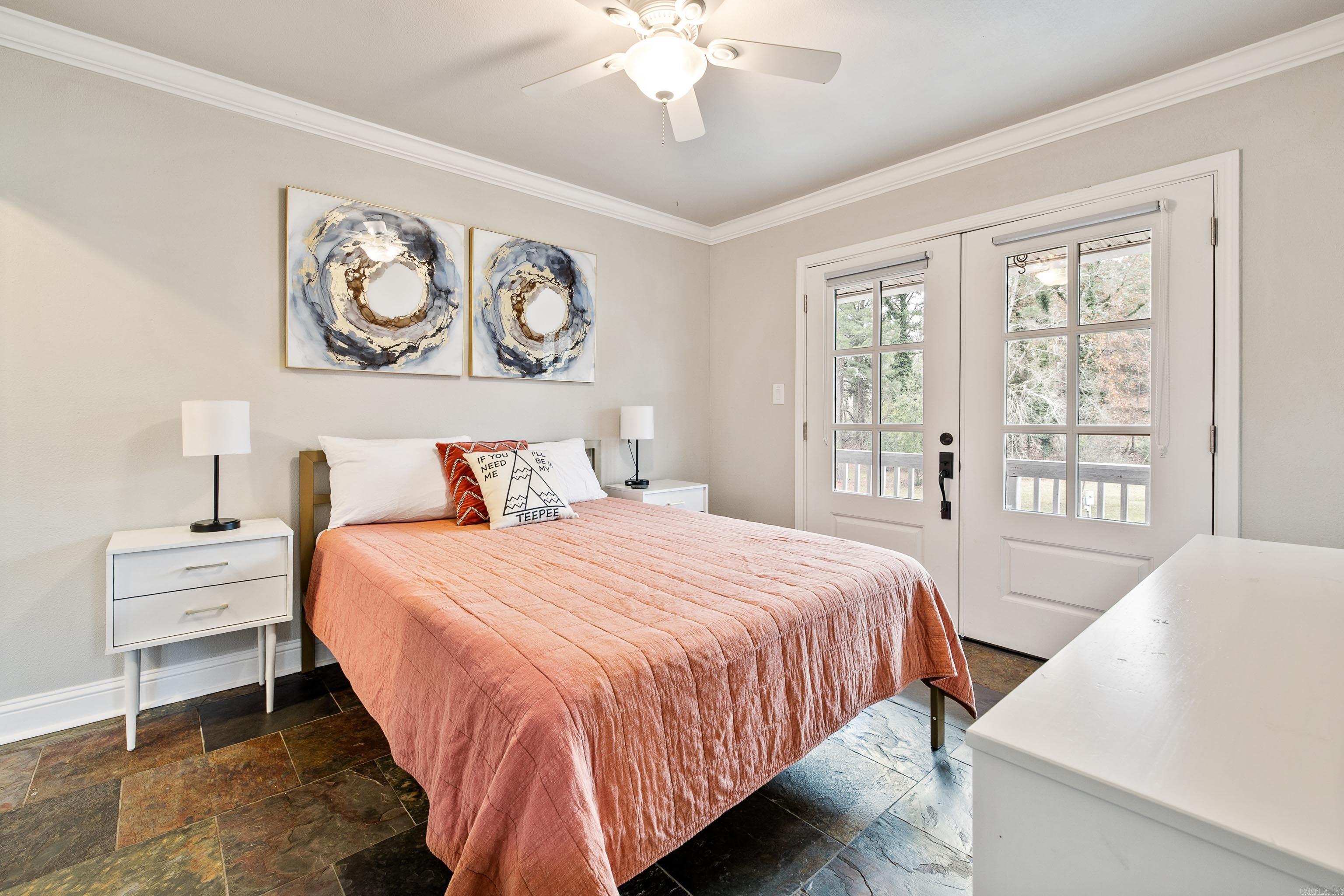 HOUSER-BANDY - Residential