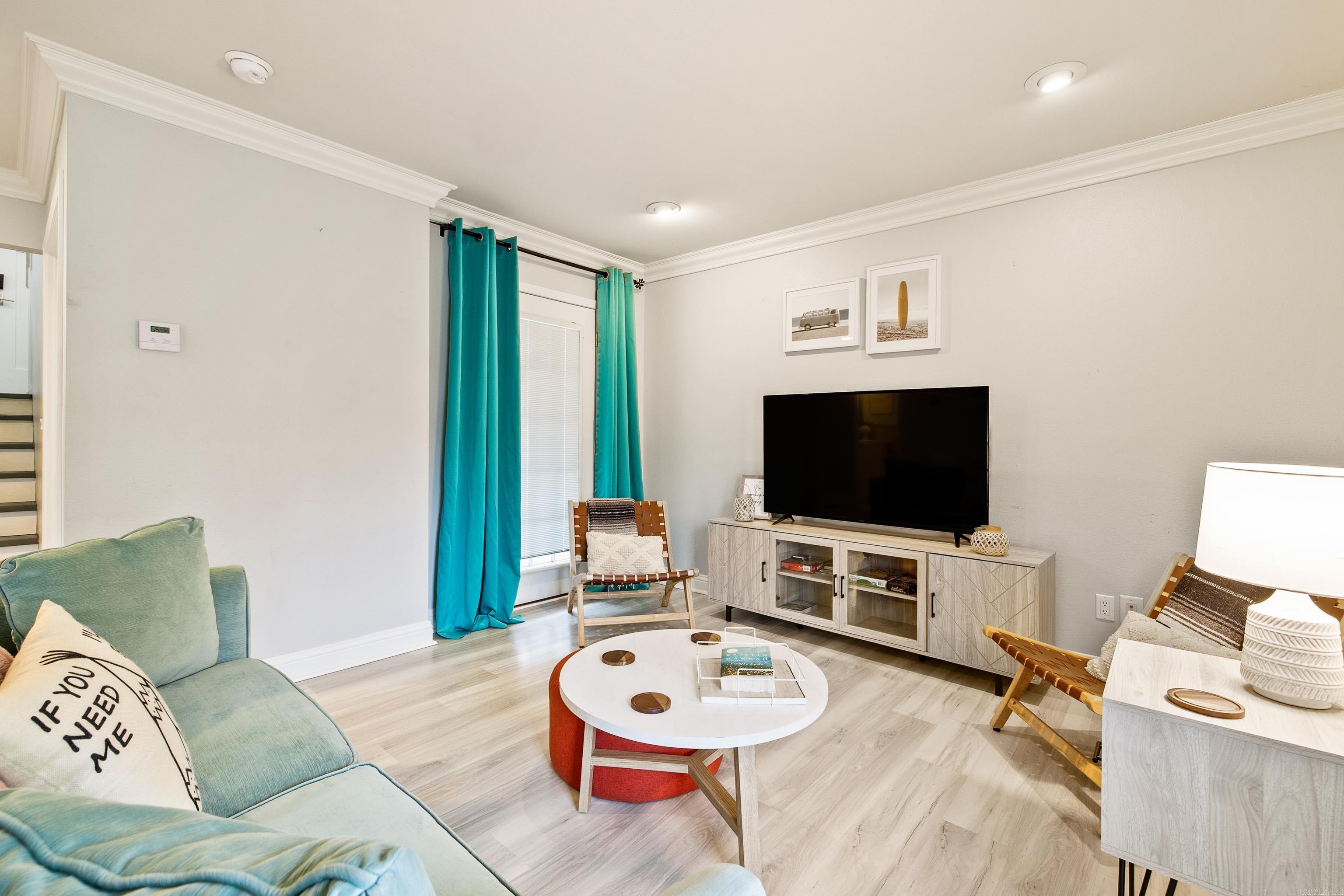 HOUSER-BANDY - Residential