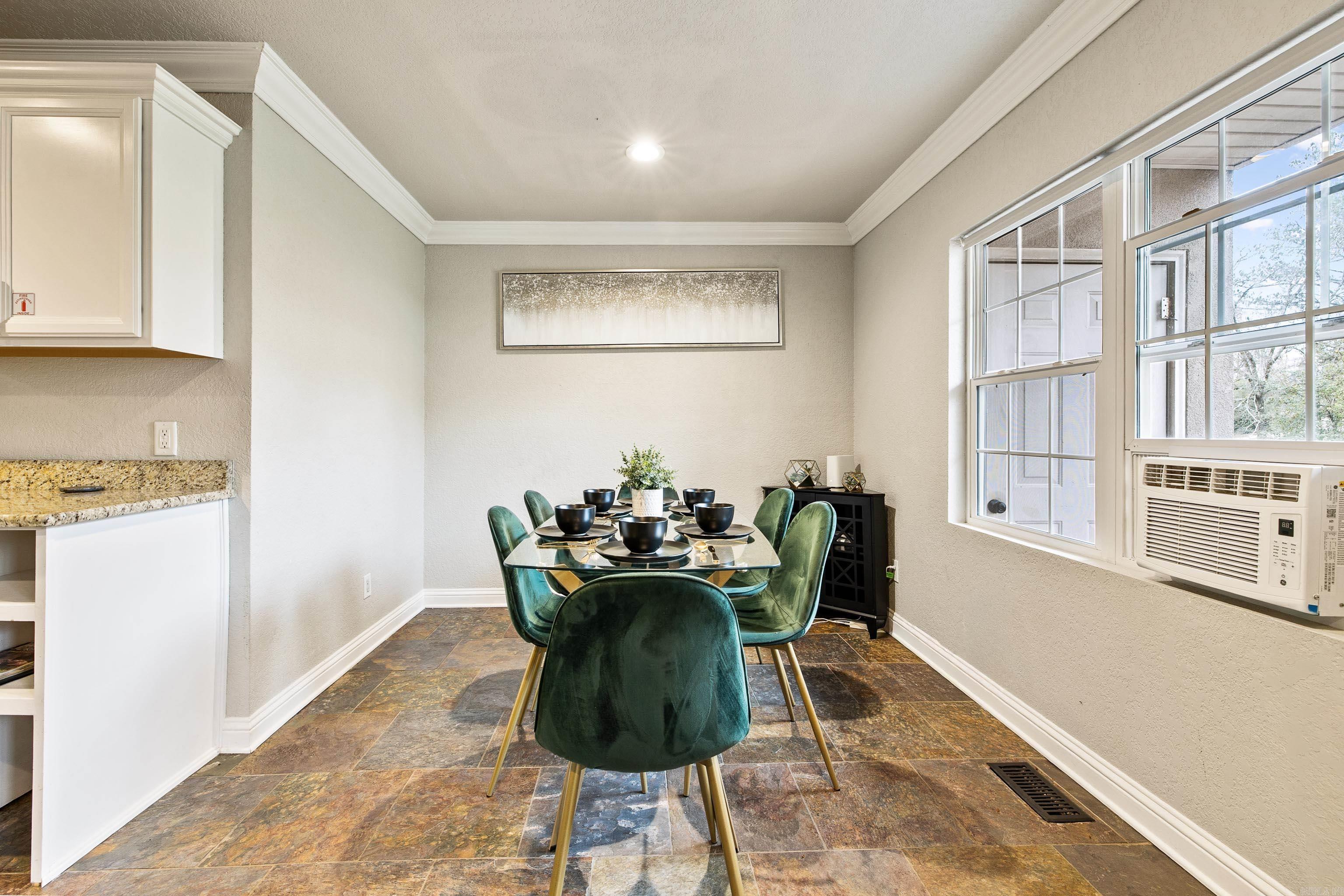 HOUSER-BANDY - Residential