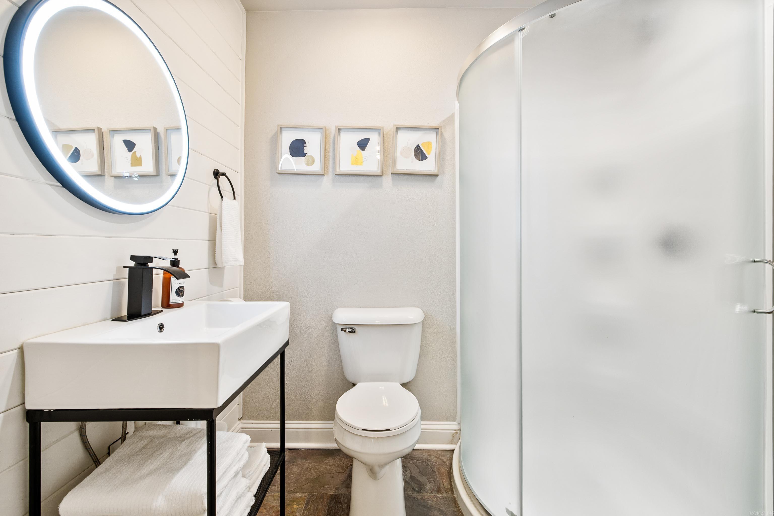 HOUSER-BANDY - Residential