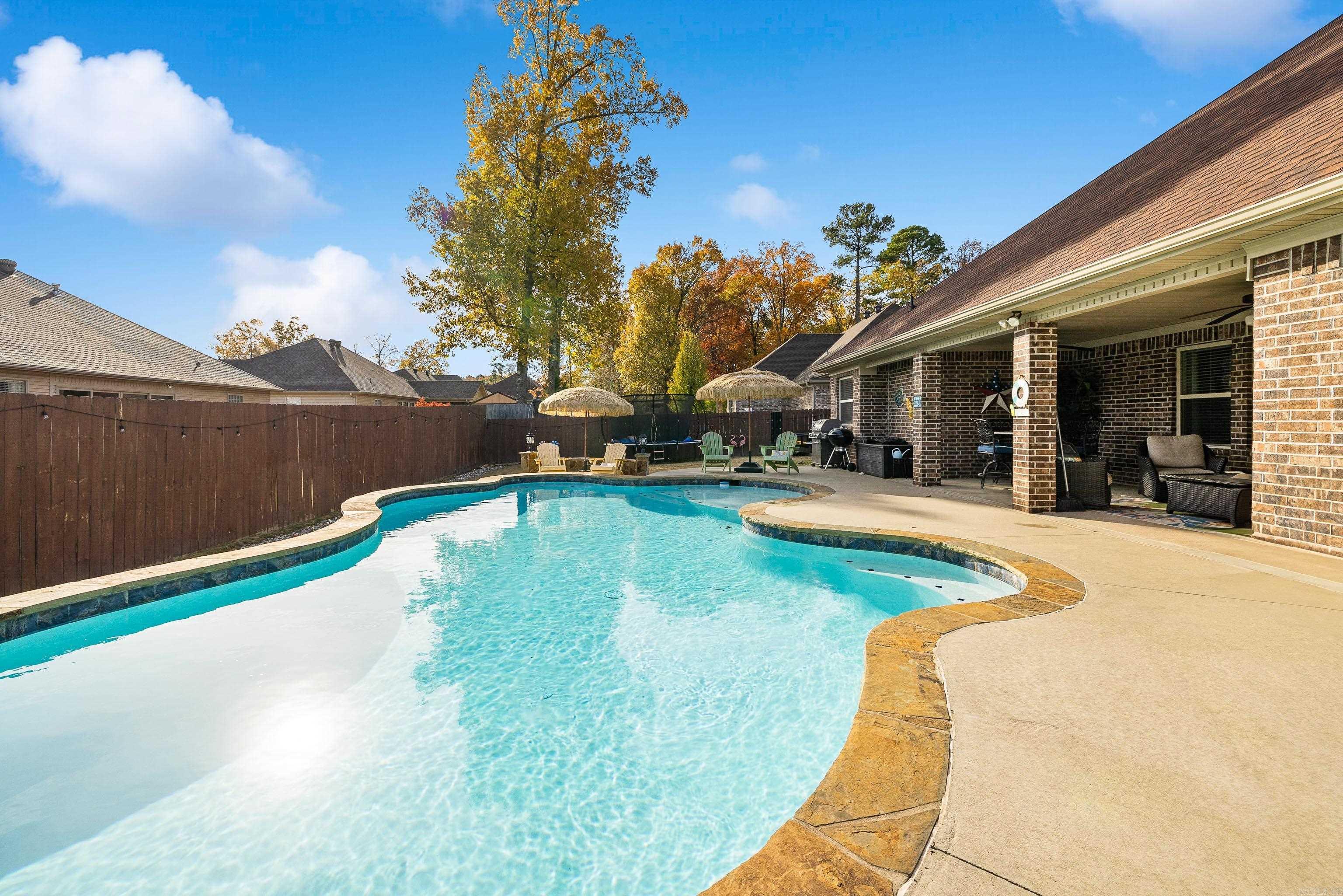 HICKORY HEIGHTS - Residential