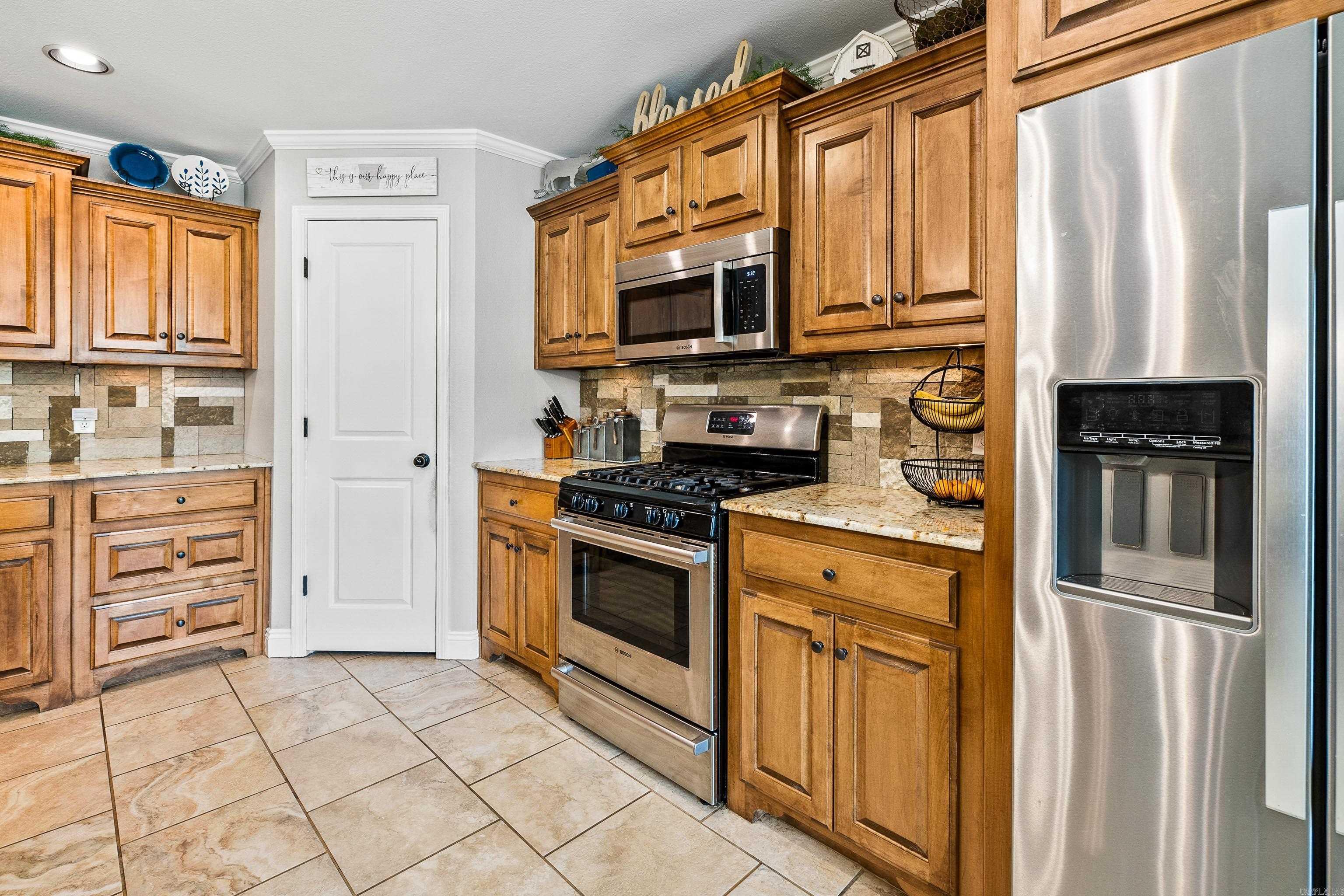 HICKORY HEIGHTS - Residential