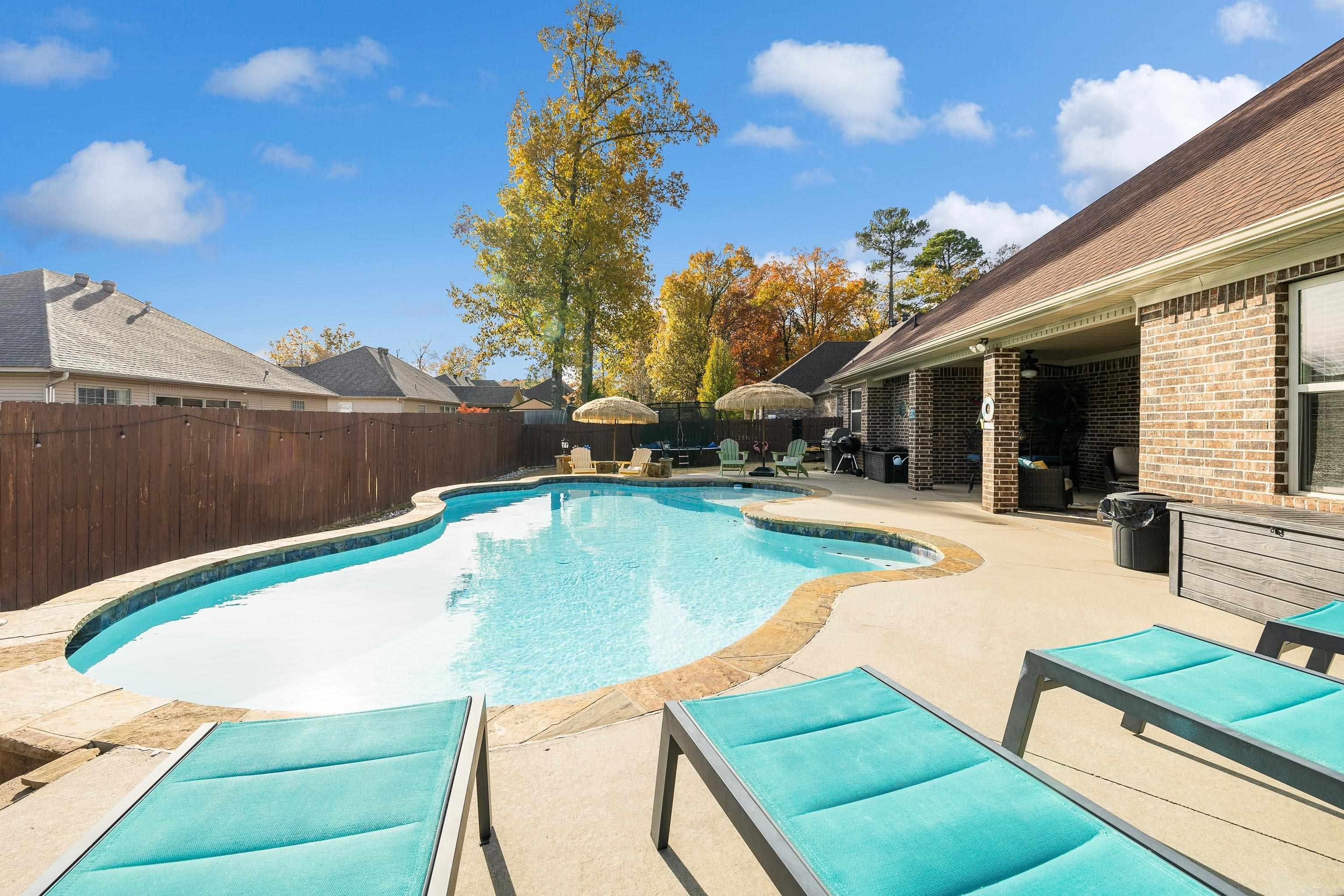 HICKORY HEIGHTS - Residential