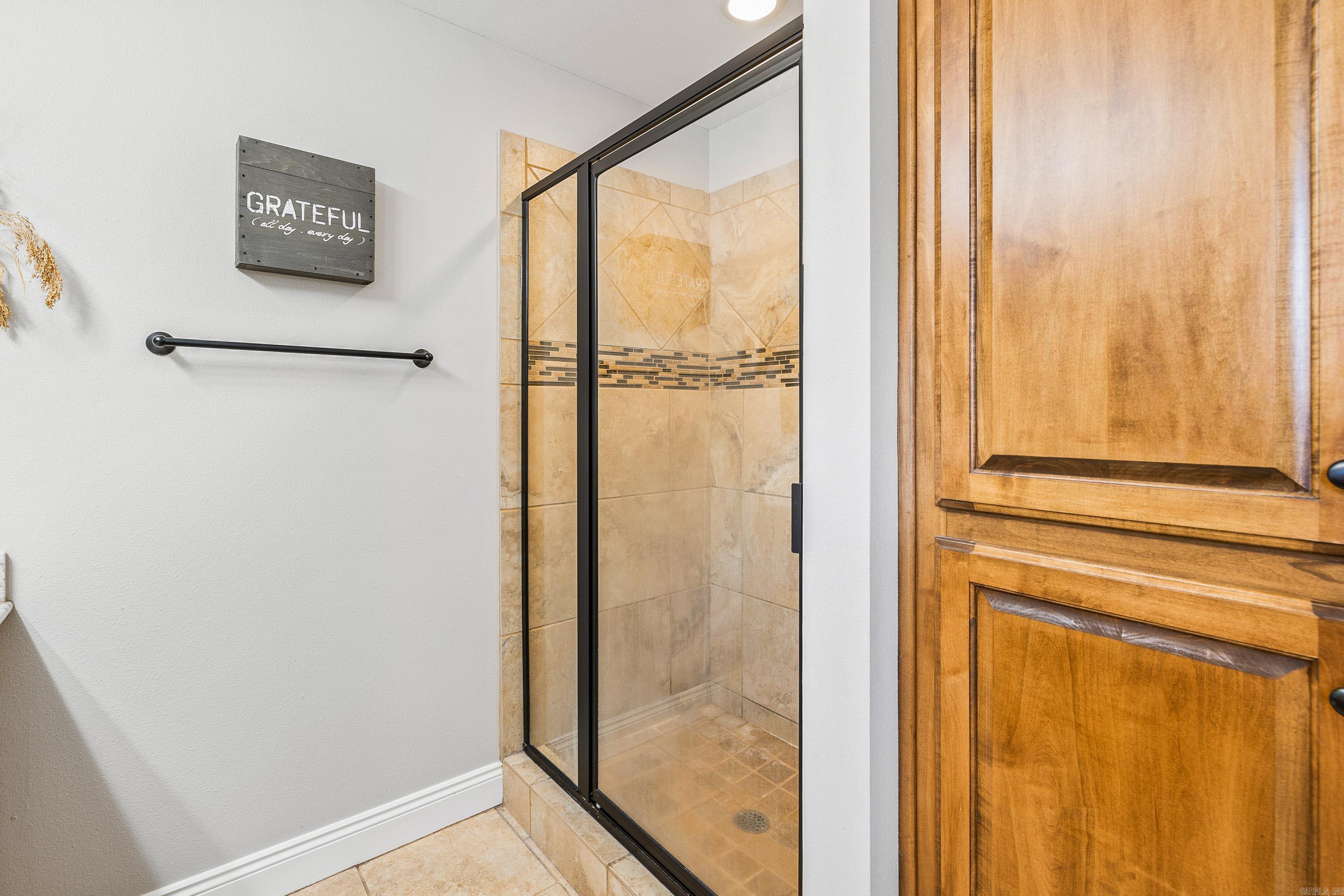 HICKORY HEIGHTS - Residential