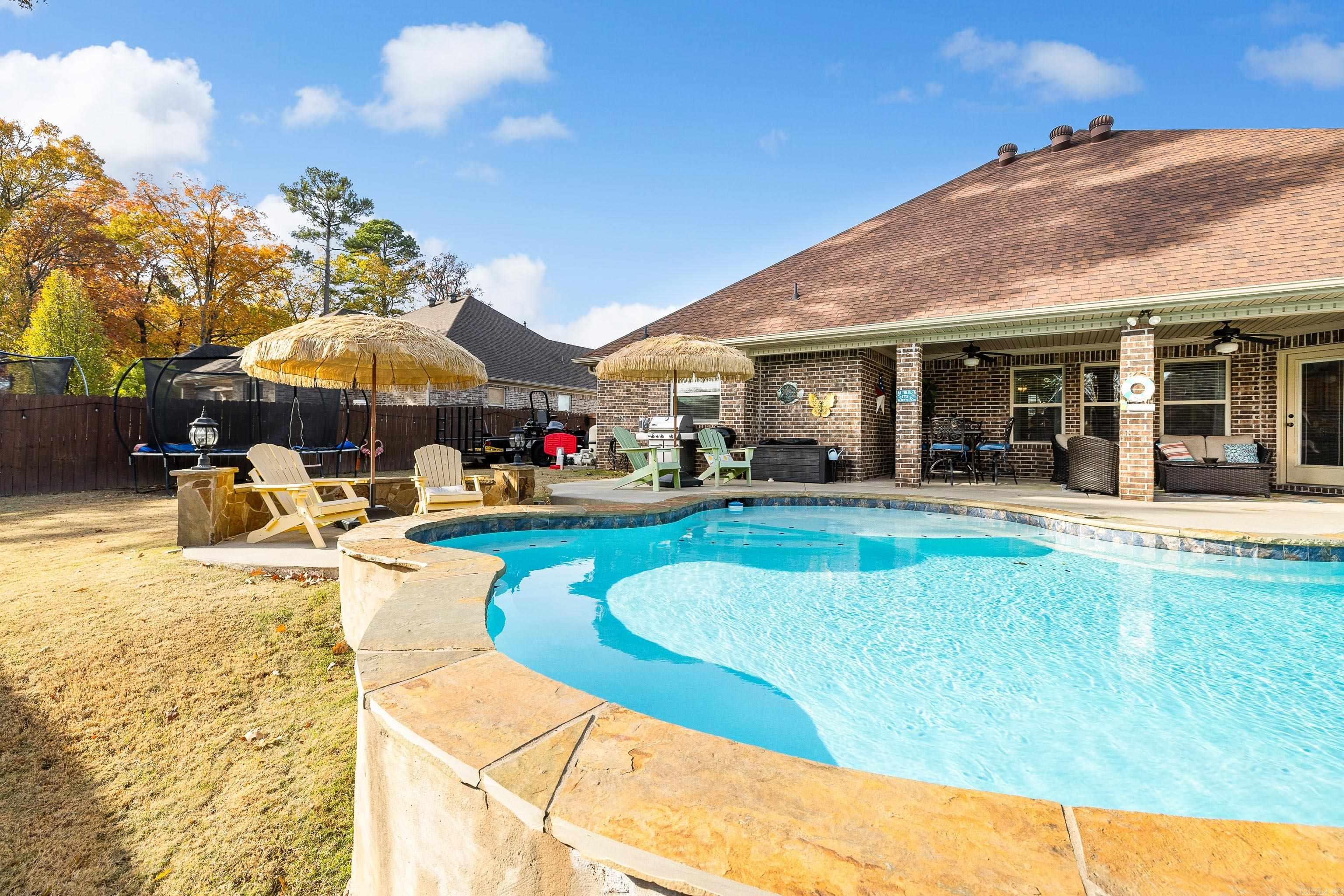 HICKORY HEIGHTS - Residential