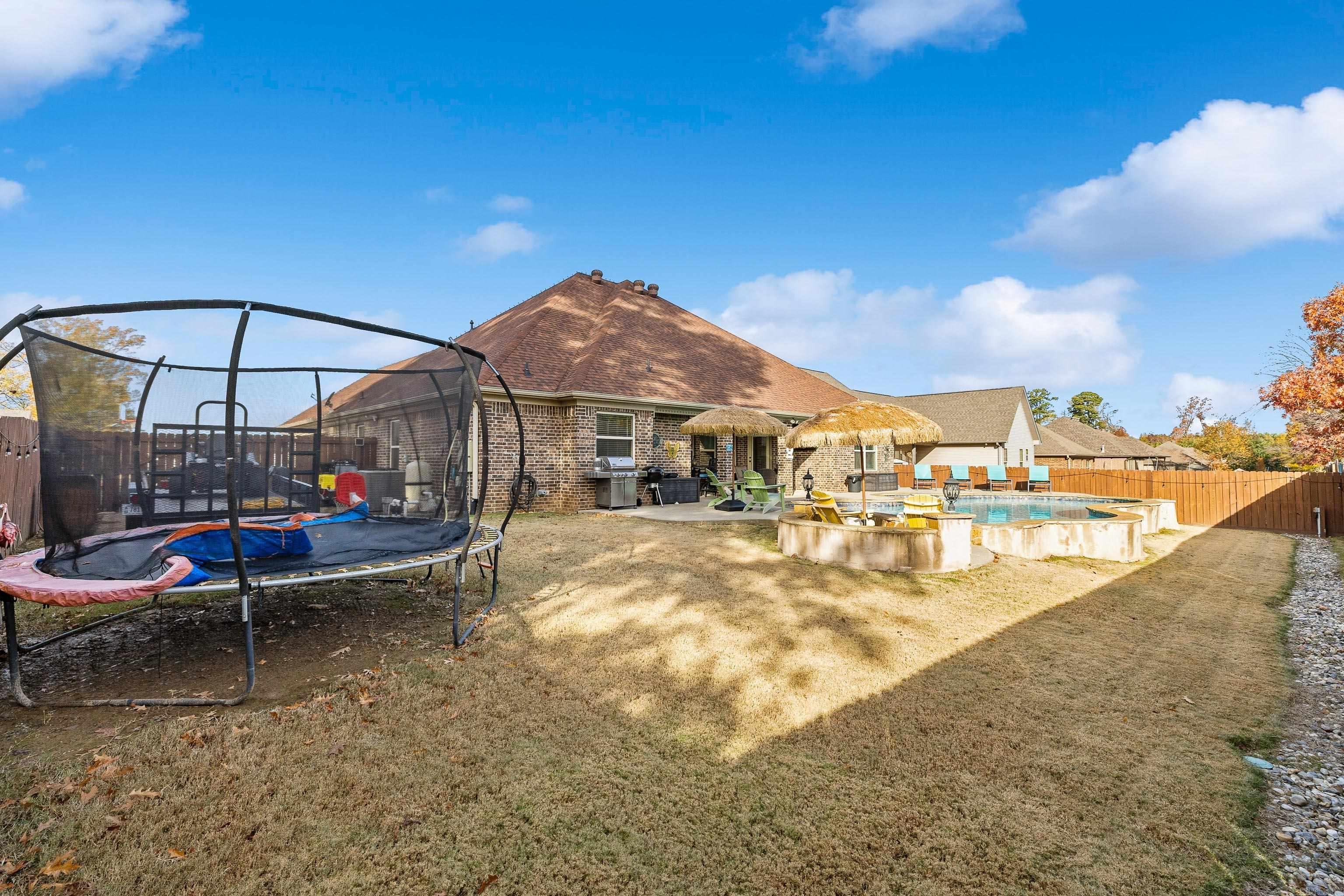 HICKORY HEIGHTS - Residential