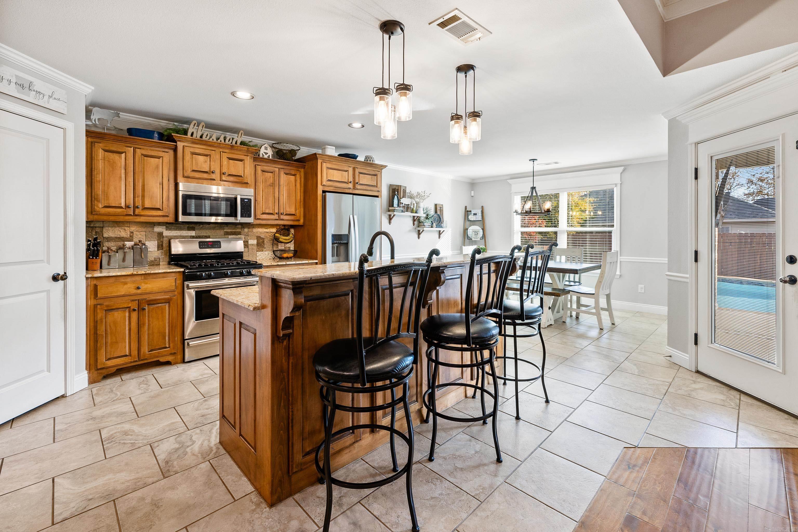 HICKORY HEIGHTS - Residential