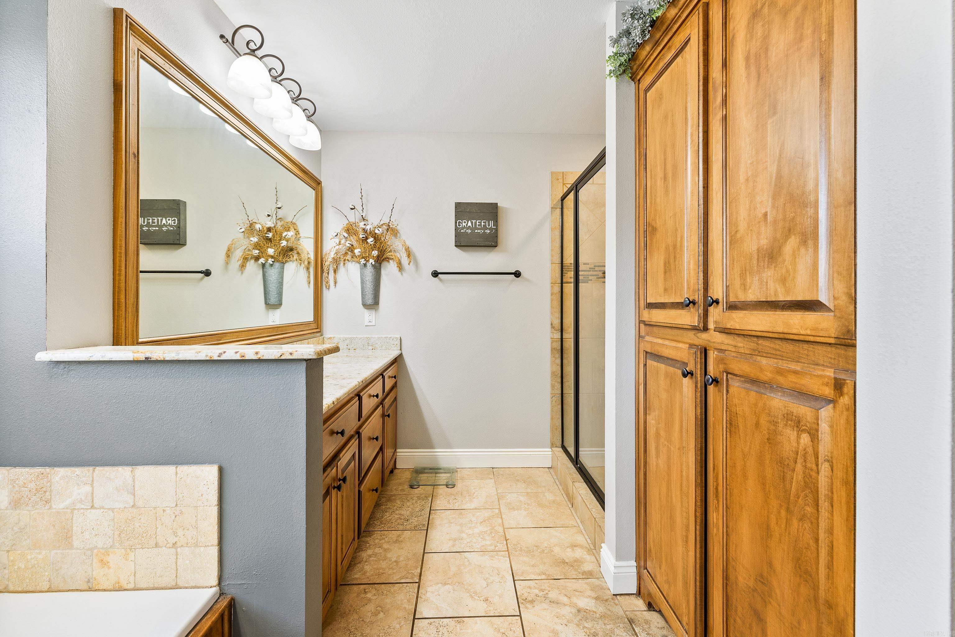 HICKORY HEIGHTS - Residential