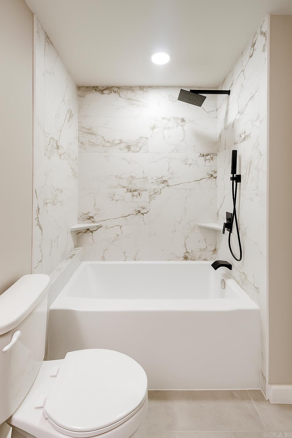 CLIFTONS ADDN - Residential