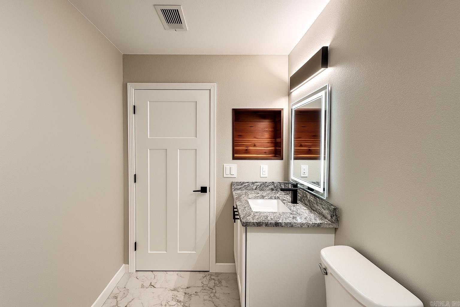 CLIFTONS ADDN - Residential