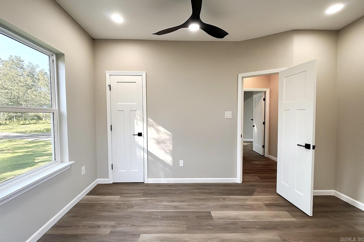 CLIFTONS ADDN - Residential