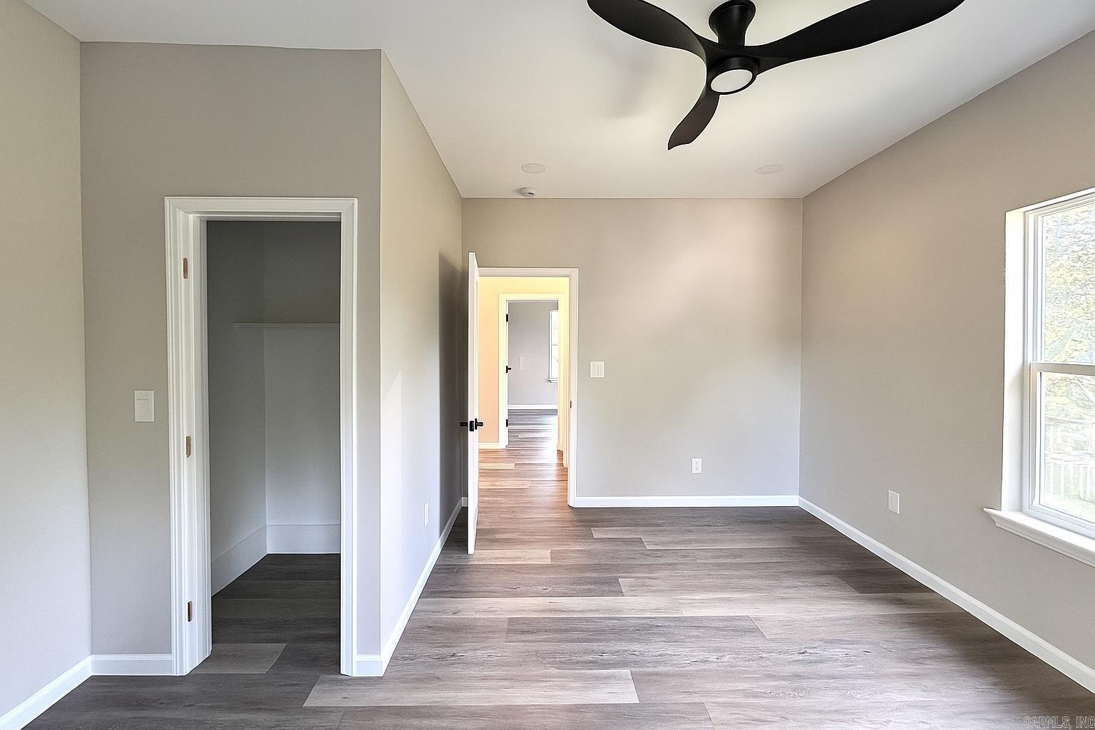 CLIFTONS ADDN - Residential