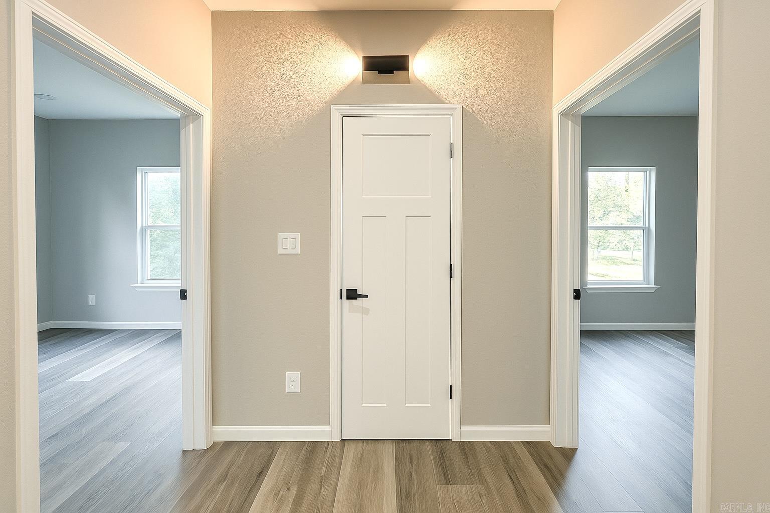 CLIFTONS ADDN - Residential