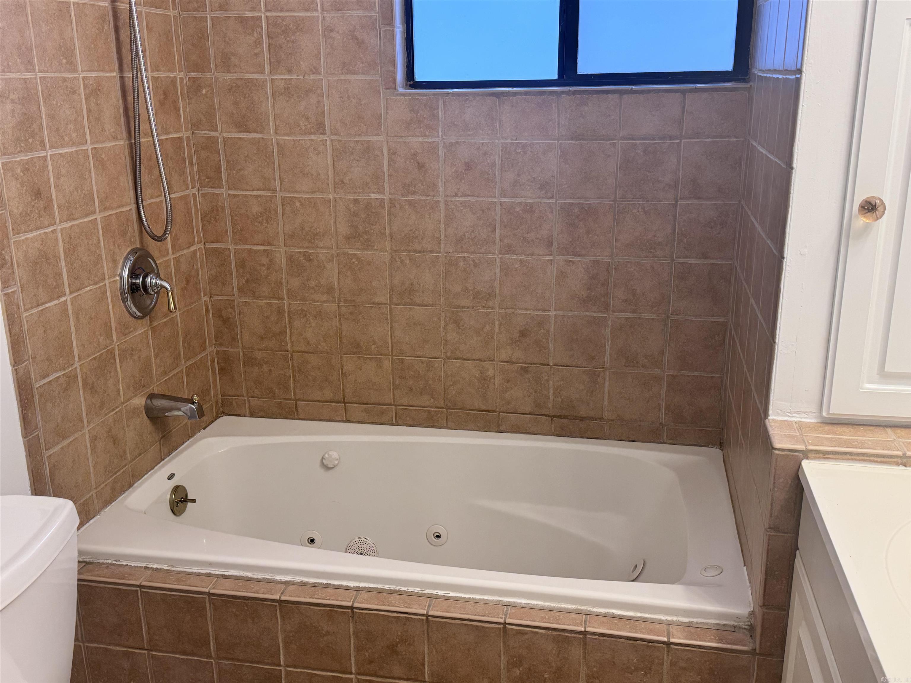 Sherwood Estates - Residential Lease