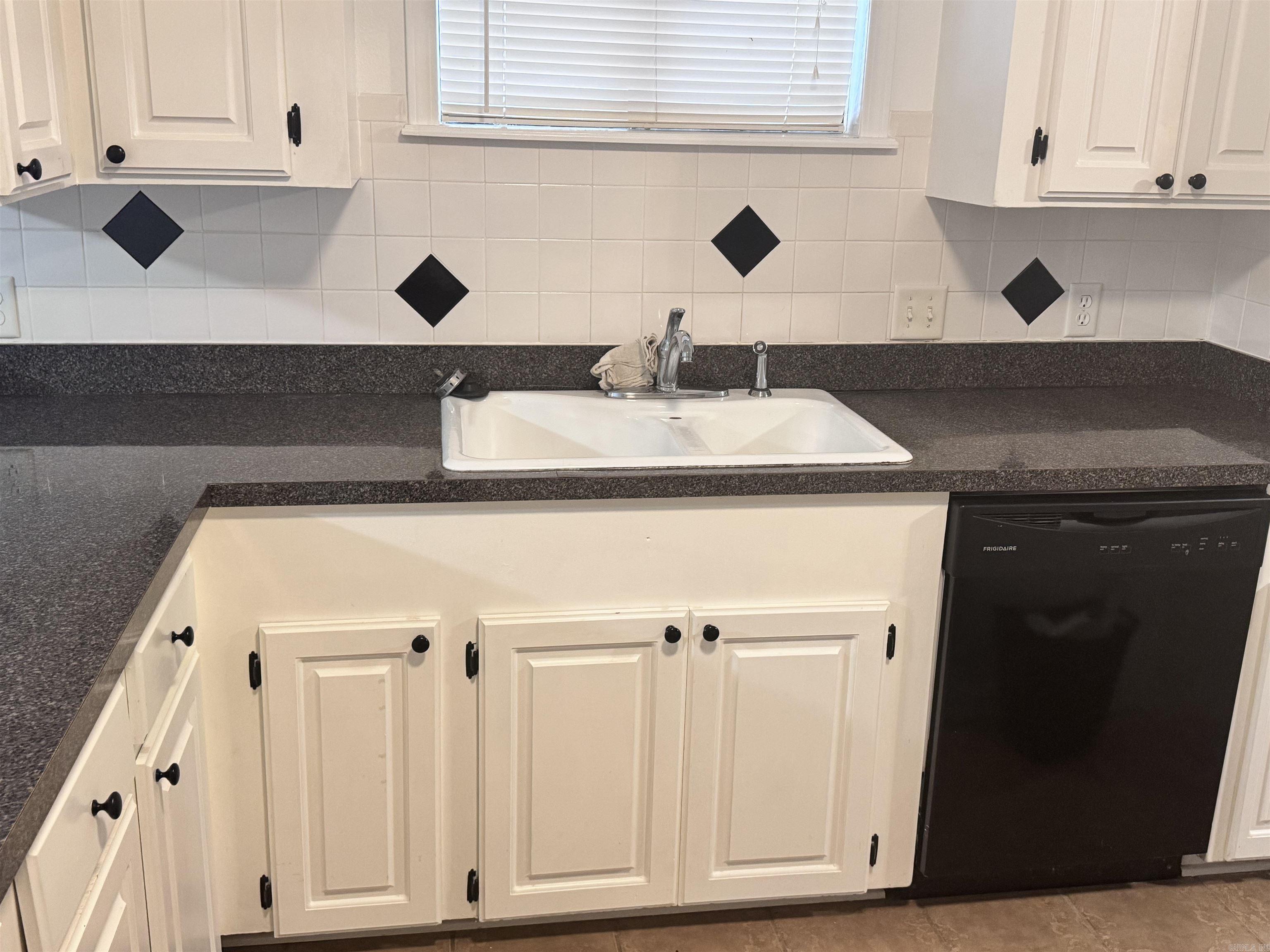 Sherwood Estates - Residential Lease