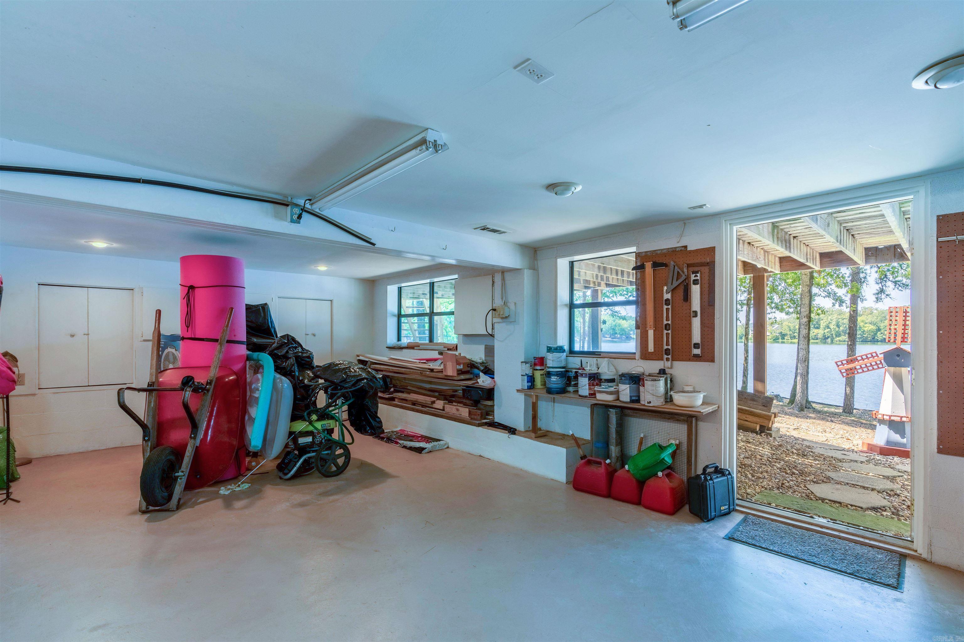 Delavega - Residential