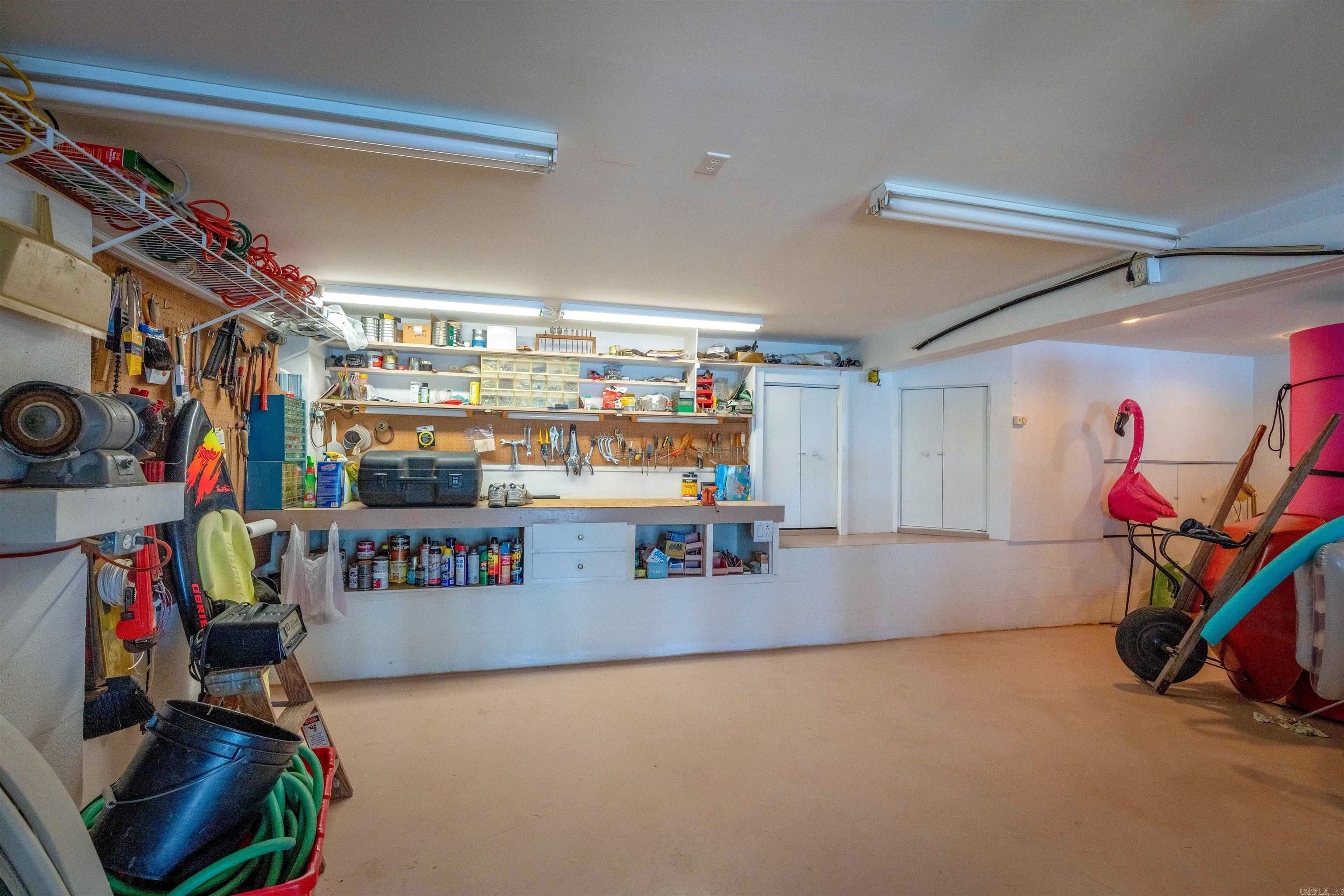 Delavega - Residential