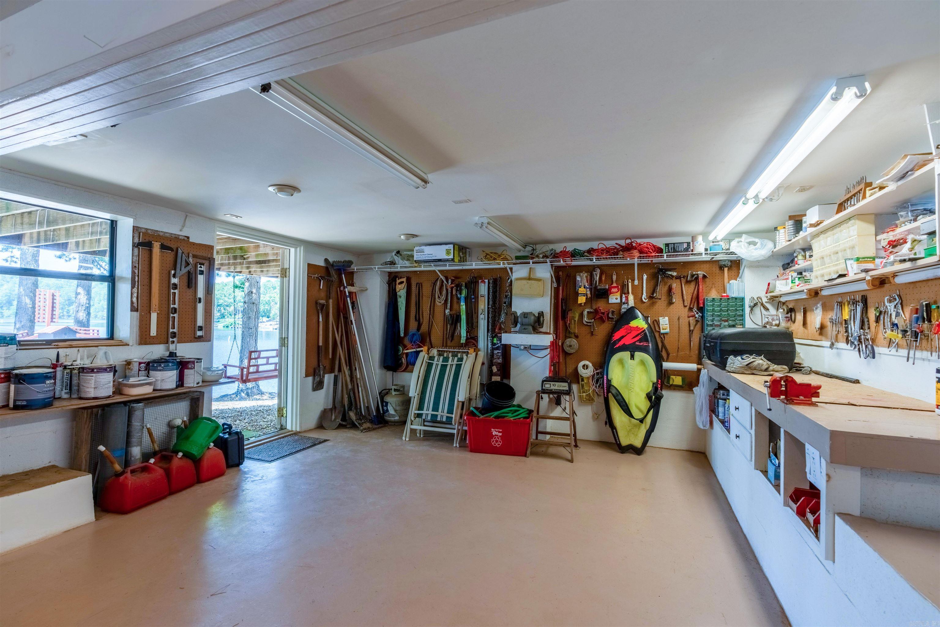 Delavega - Residential